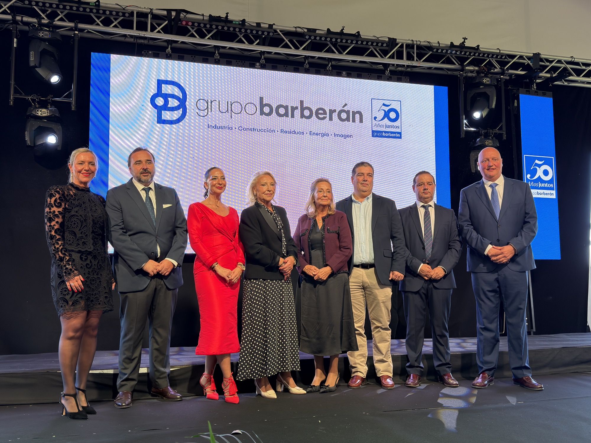 Grupo Barberán celebra su 50 aniversario con el reto de alcanzar los 30 millones en 2030 y el encargo de construir viviendas
