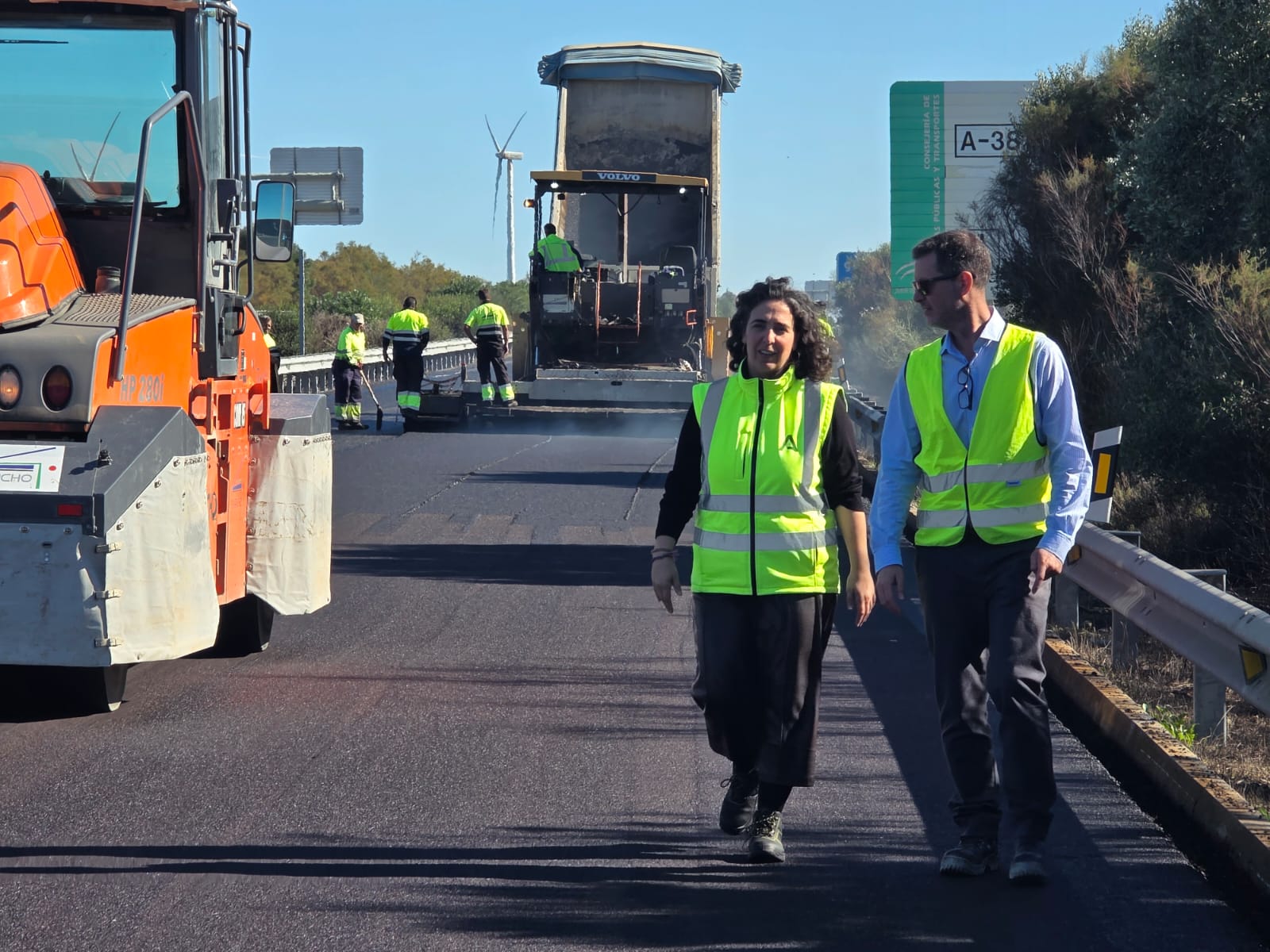 La Junta invierte 1,25 millones en la rehabilitación del firme de la A-381 de la Jerez-Los Barrios La Junta invierte 1,25 millones en la rehabilitación del firme de la A-381 de la Jerez-Los Barrios