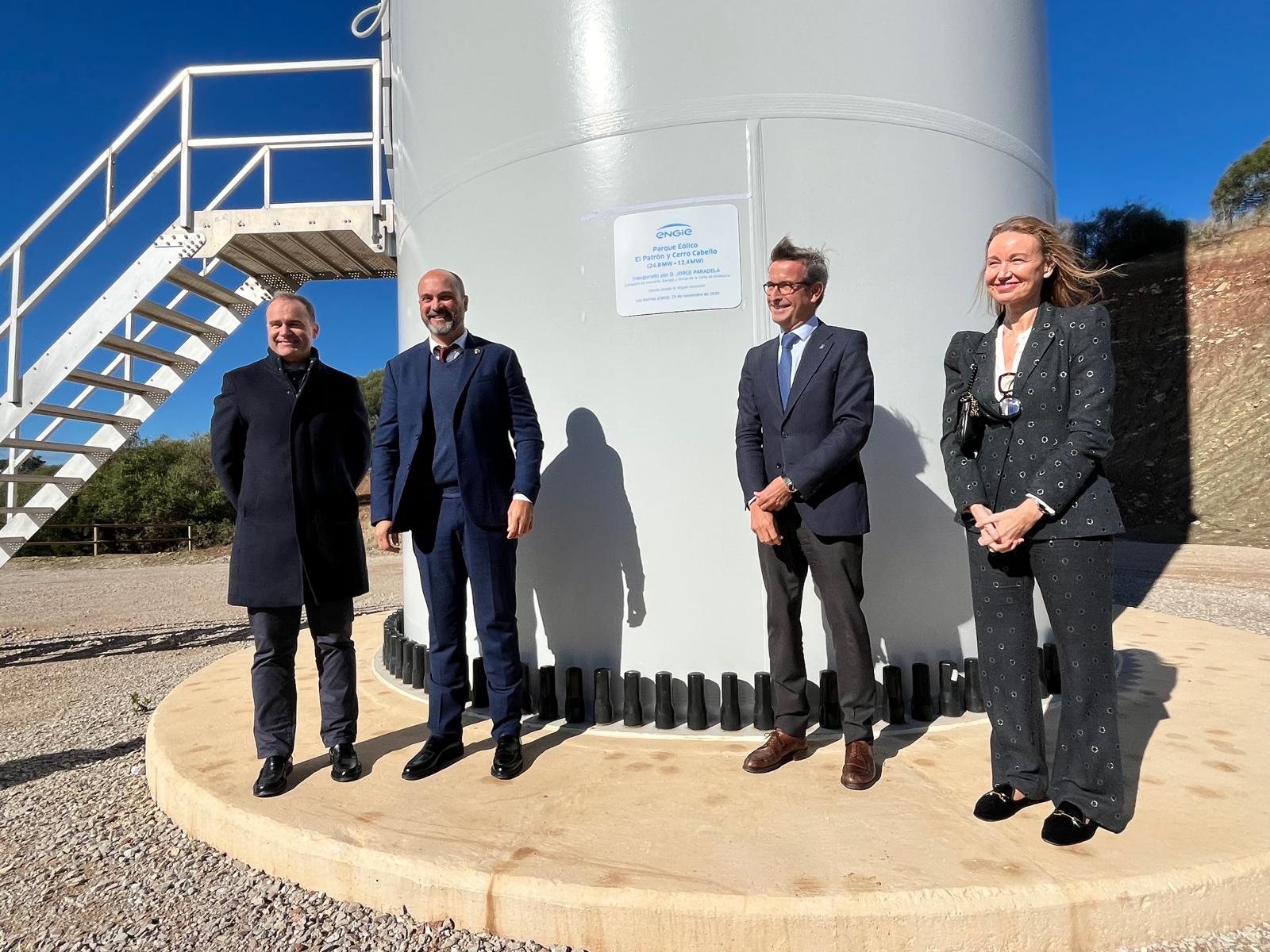 Los Barrios inaugura dos parques eólicos que generarán una energía equivalente al consumo de 37.600 hogares Los Barrios inaugura dos parques eólicos que generarán una energía equivalente al consumo de 37.600 hogares