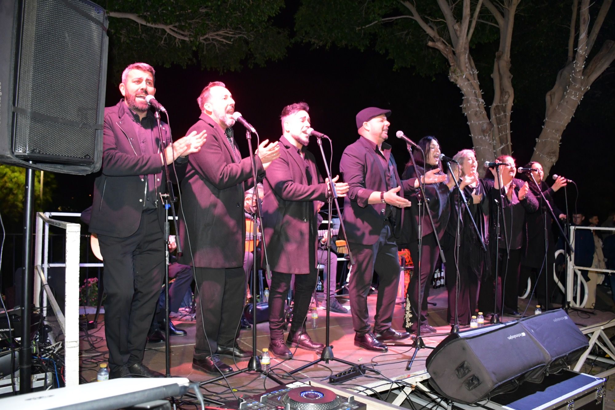Imagen de una zambomba celebrada en San Roque. Archivo. Imagen de una zambomba celebrada en San Roque. Archivo.