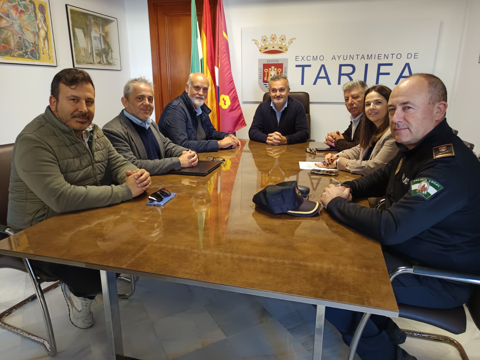 Presentación de estudio sobre el tráfico en Tarifa. La Diputación encarga un estudio para reordenar el tráfico y diseñar zonas de estacionamiento en Tarifa