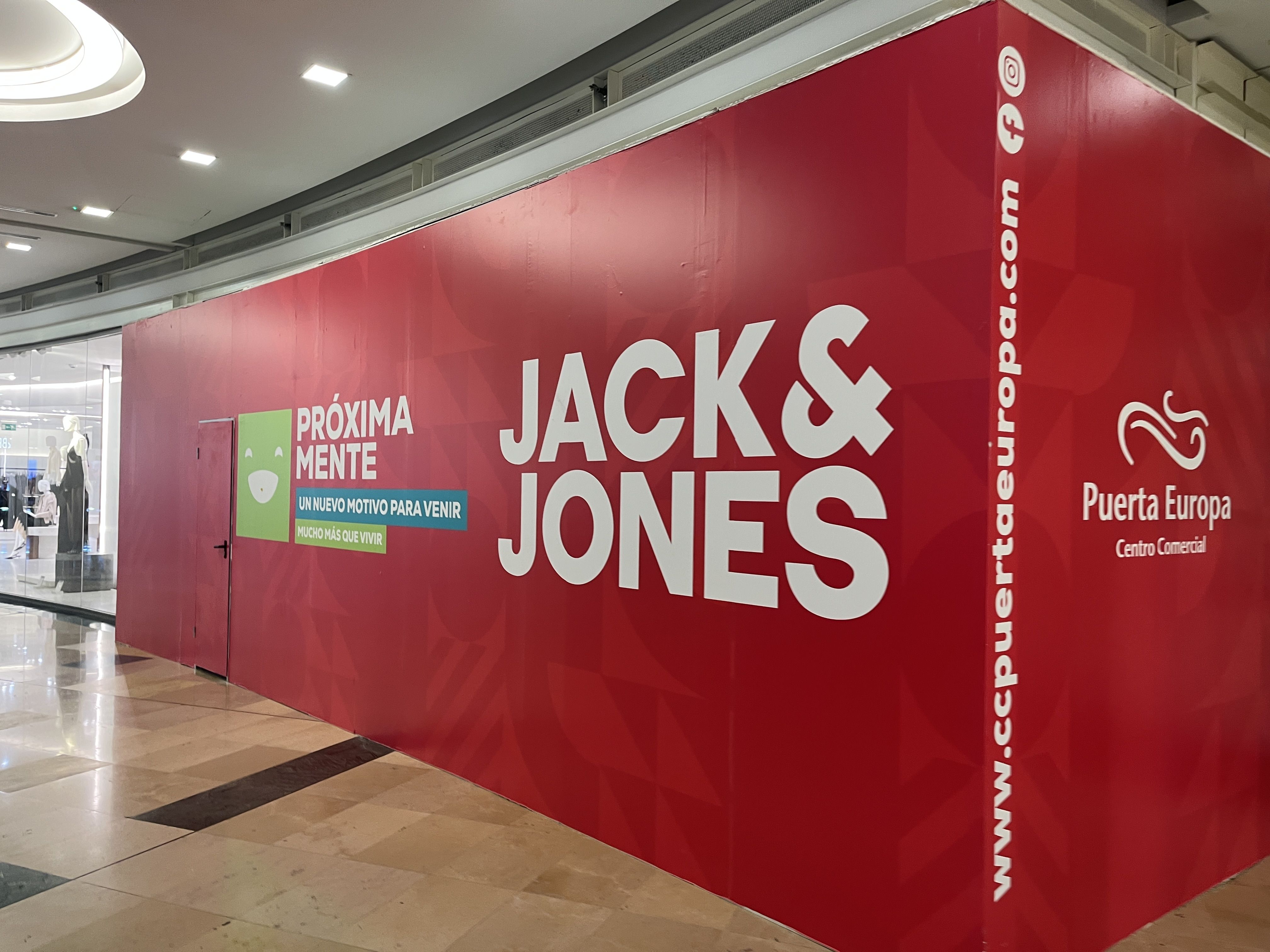 La marca Jack & Jones llegará al centro comercial Puerta Europa de Algeciras. Imagen de 8Directo. La marca Jack & Jones llegará al centro comercial Puerta Europa de Algeciras. Imagen de 8Directo.