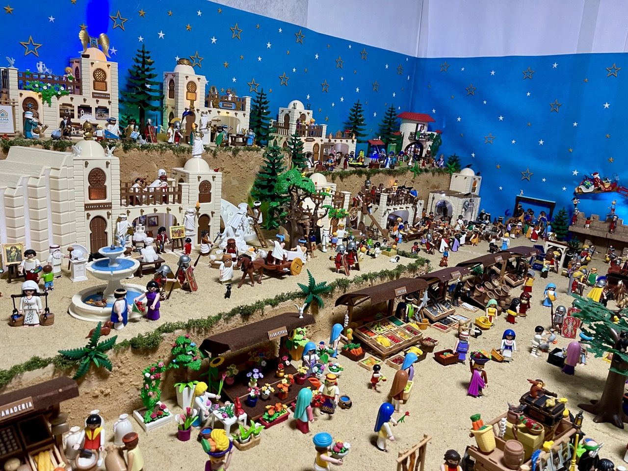 Uno de los belenes más originales de Algeciras abre sus puertas con 30 metros de escenas Playmobil Uno de los belenes más originales de Algeciras abre sus puertas con 30 metros de escenas Playmobil