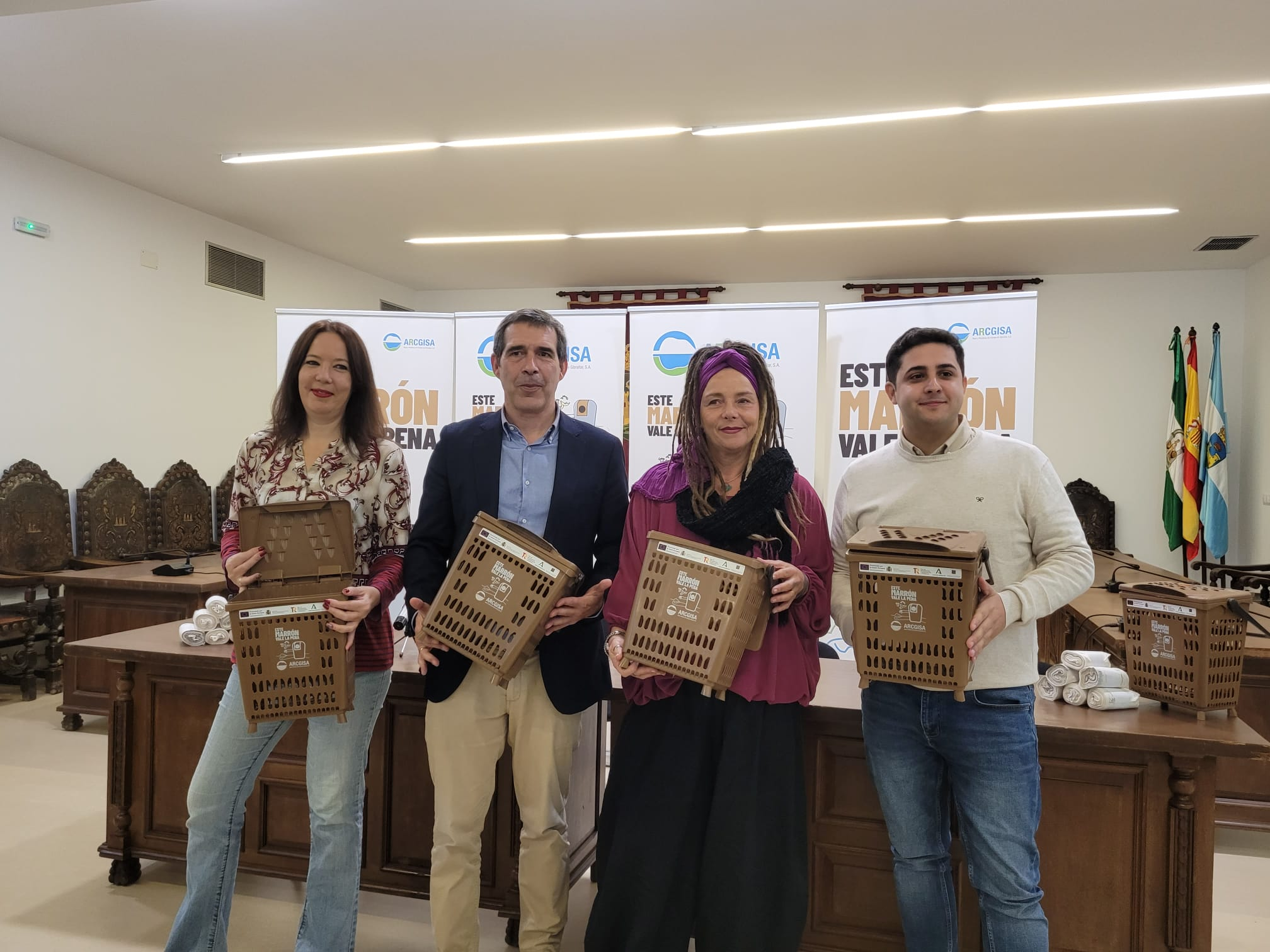 La Línea acoge la segunda fase de la campaña 'Este marrón vale la pena'