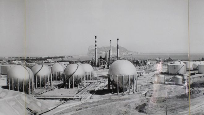 Las instalaciones de Moeve —entonces Cepsa— en sus inicios en San Roque. | Moeve. Las instalaciones de Moeve —entonces Cepsa— en sus inicios en San Roque. | Moeve.