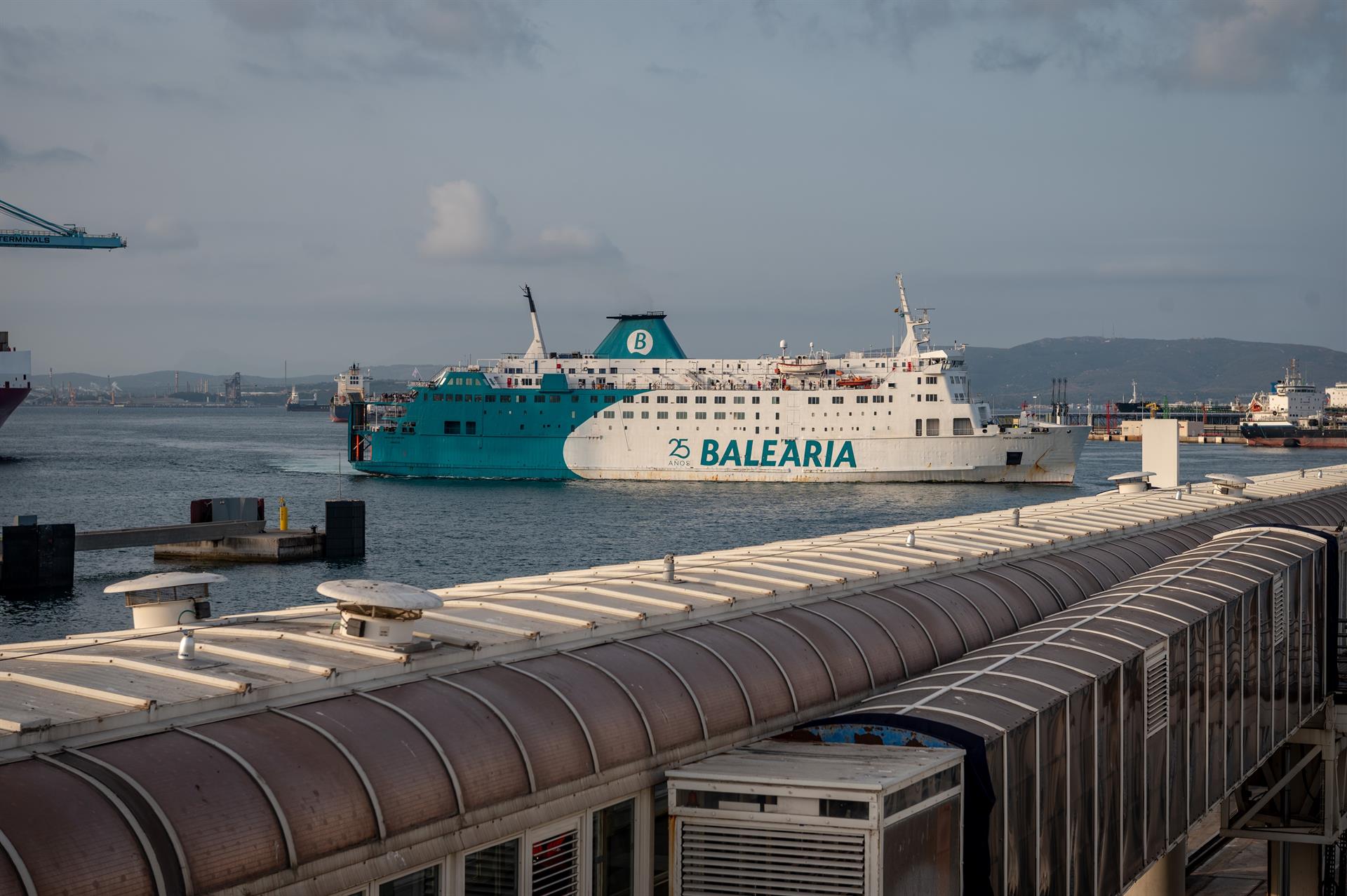 Tarifa cancela todas sus salidas a Tánger y Algeciras anula once rutas