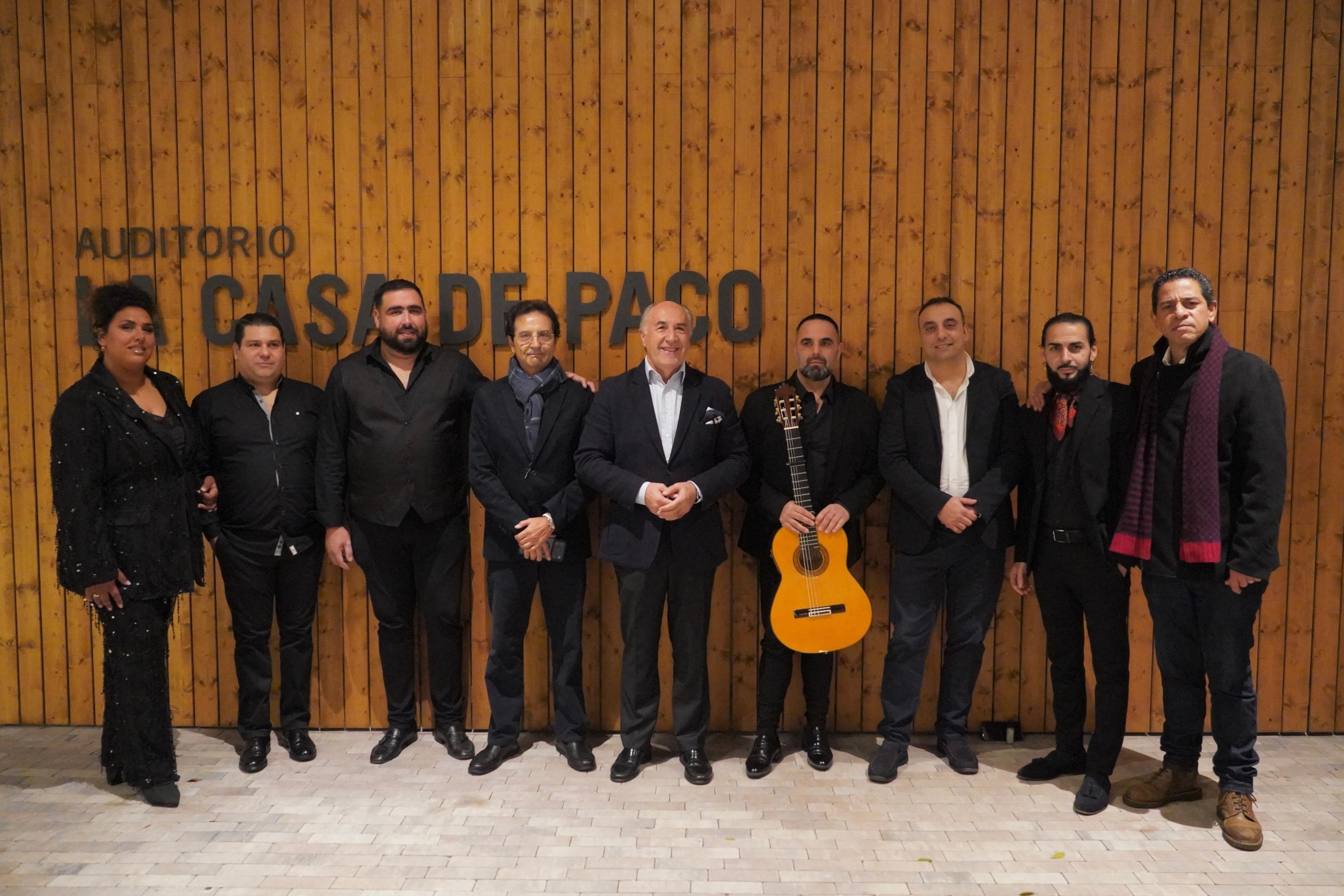 La Sociedad del Cante Grande celebra su tradicional zambomba flamenca en el Centro Paco de Lucía