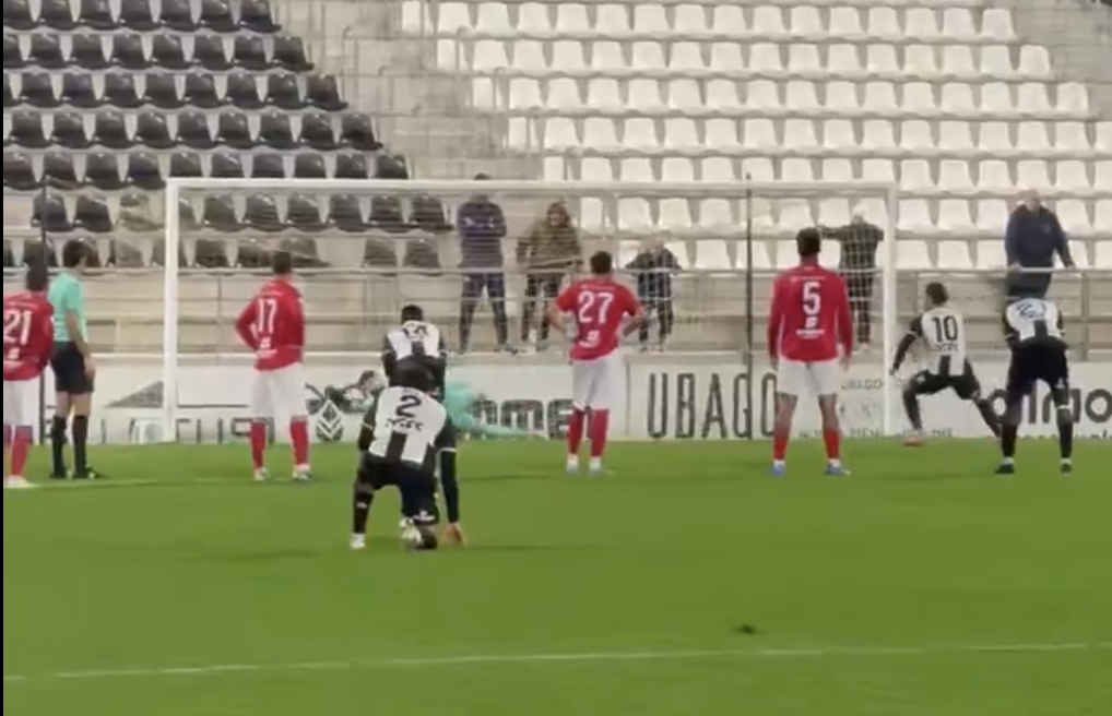 (2-2) A la Balona se le vuela el triunfo en el descuento. 