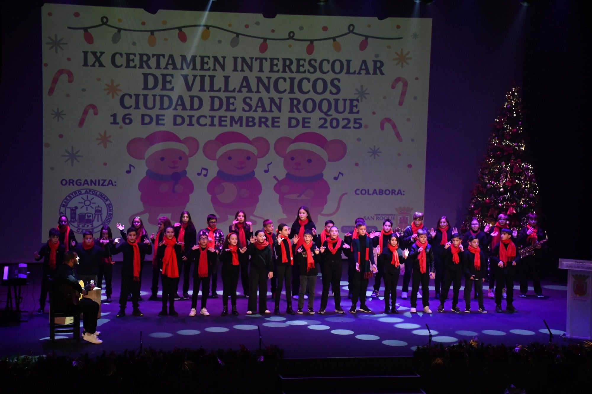 La Navidad se siente más cerca tras la novena edición del Certamen de Villancicos 'Ciudad de San Roque'