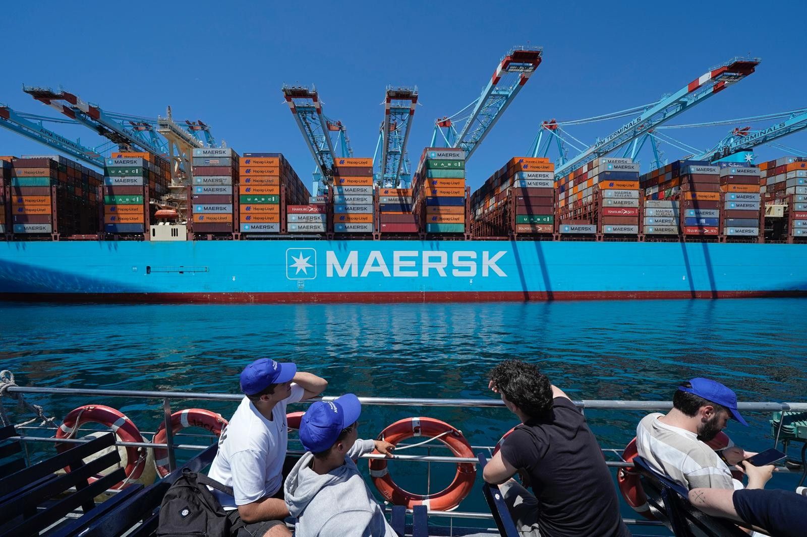 Casi 7.000 ciudadanos visitaron el puerto de Algeciras este 2025