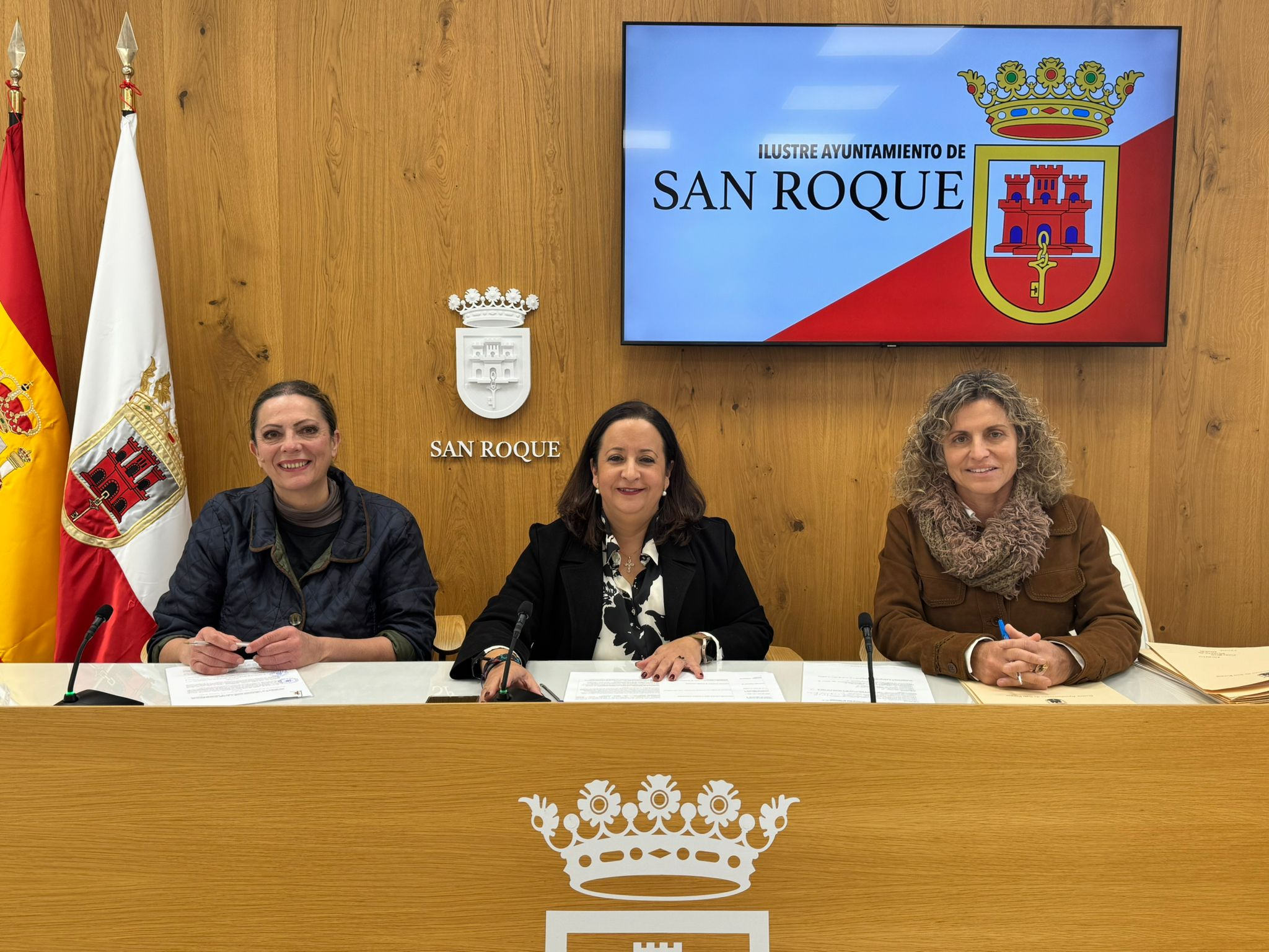El Ayuntamiento de San Roque renueva su apoyo a la Protectora de Animales “Pulgosas”