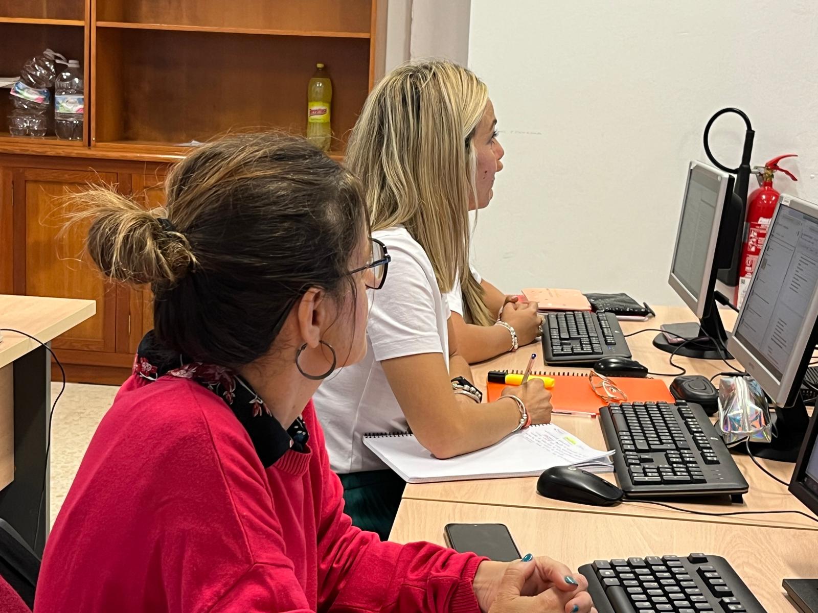 Los Barrios impulsa 88 contratos de trabajo a través de programas de empleo y formación en 2025