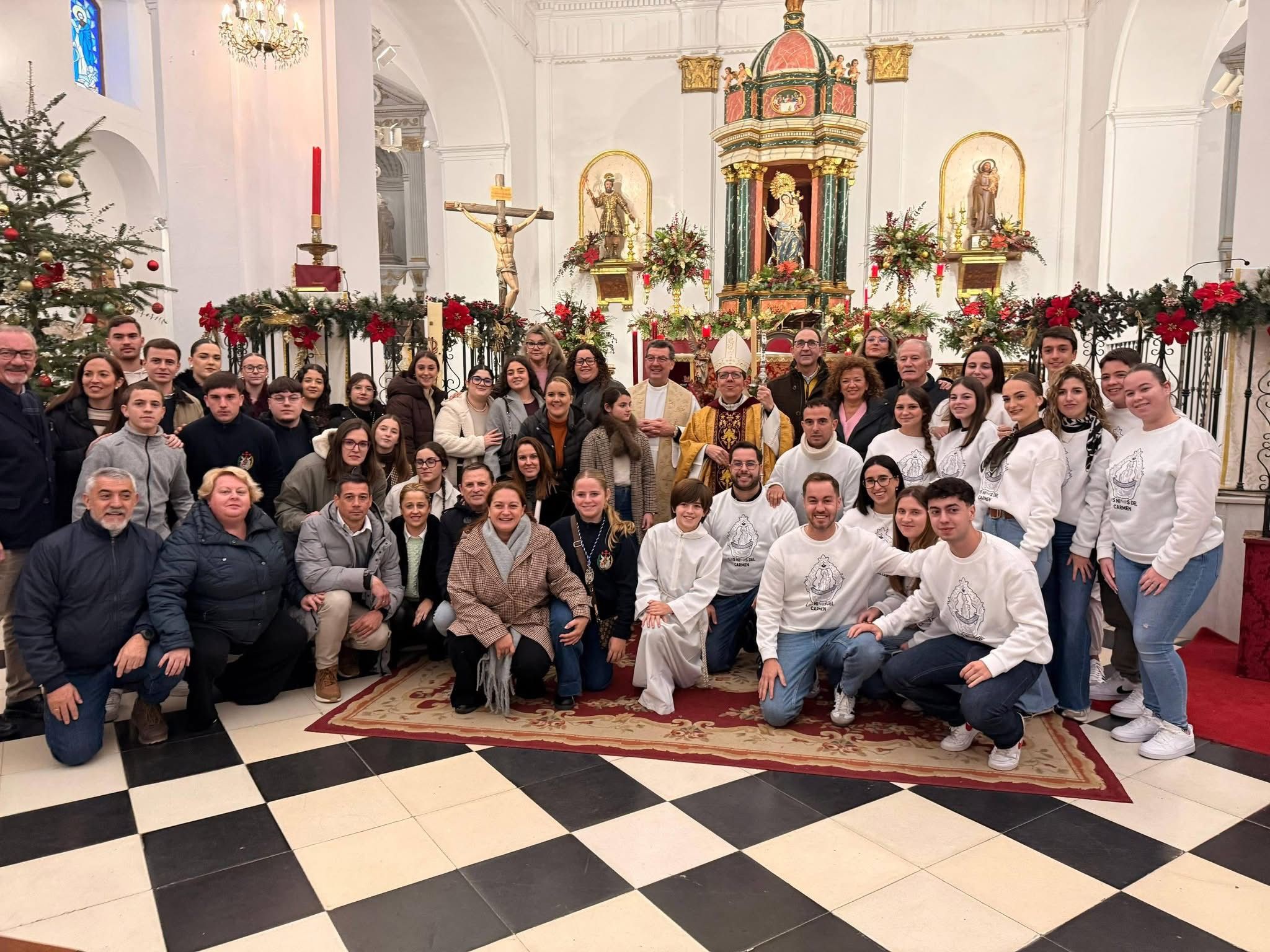 Distintas hermandades del Campo de Gibraltar se reúnen en Los Barrios en el VI Encuentro de Jóvenes Cofrades