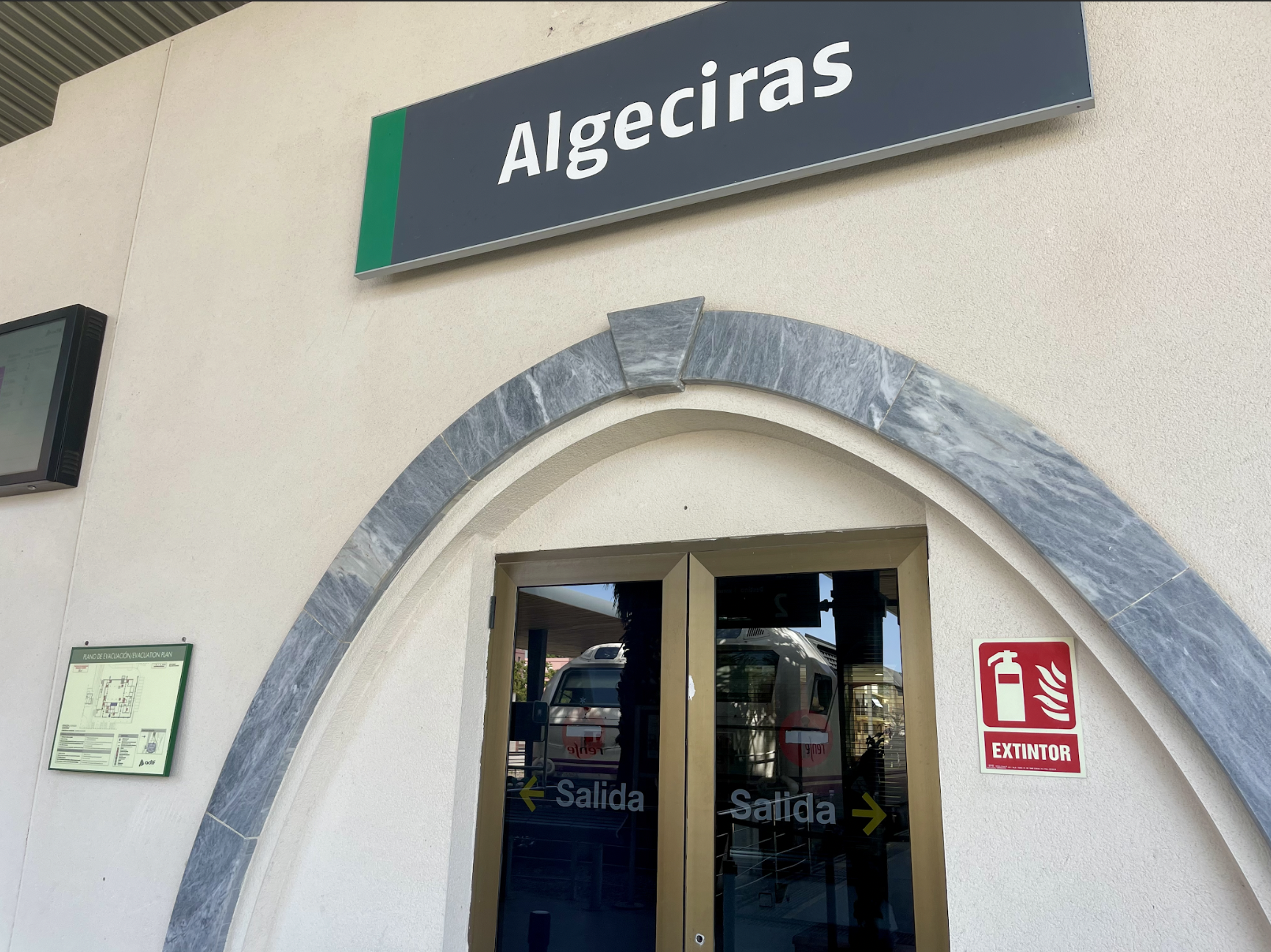 Una nueva incidencia en el tren Ronda-Algeciras deja a los pasajeros retenidos durante más de una hora. Foto: S.F. / 8Directo, archivo.