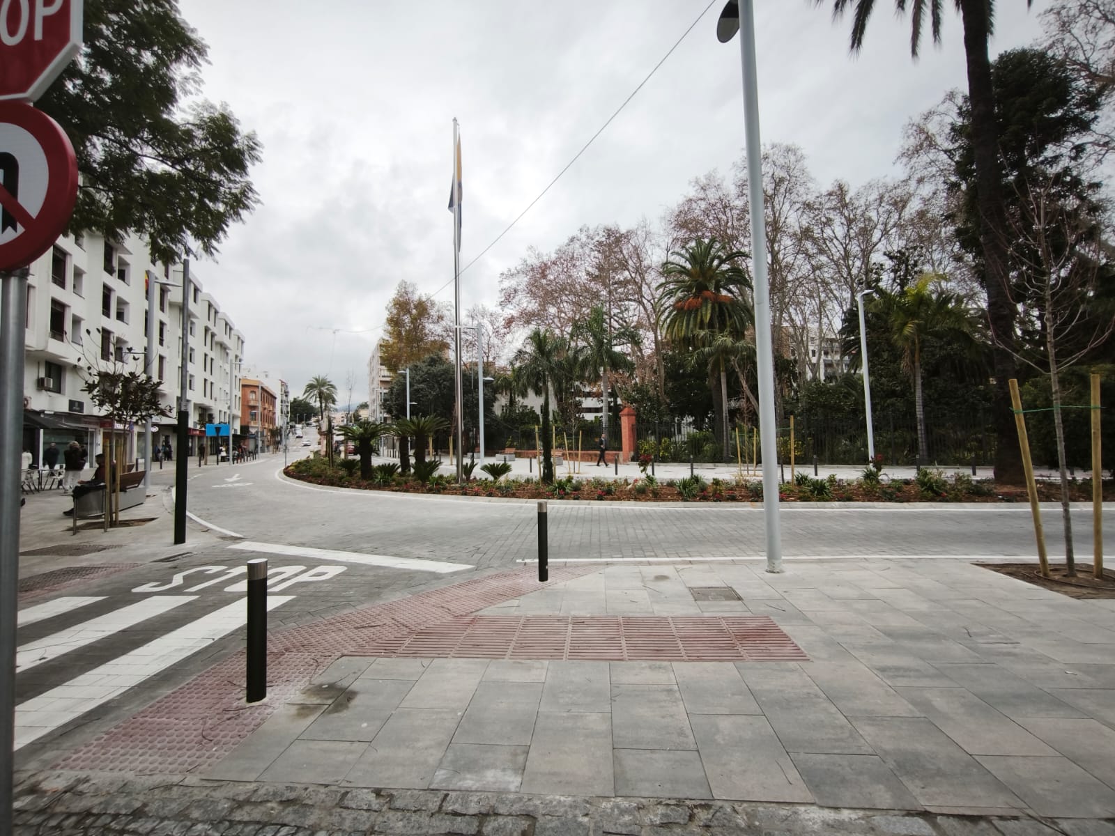 El Ayuntamiento de Algeciras restaurará el monolito conmemorativo del 4 de diciembre de 1977