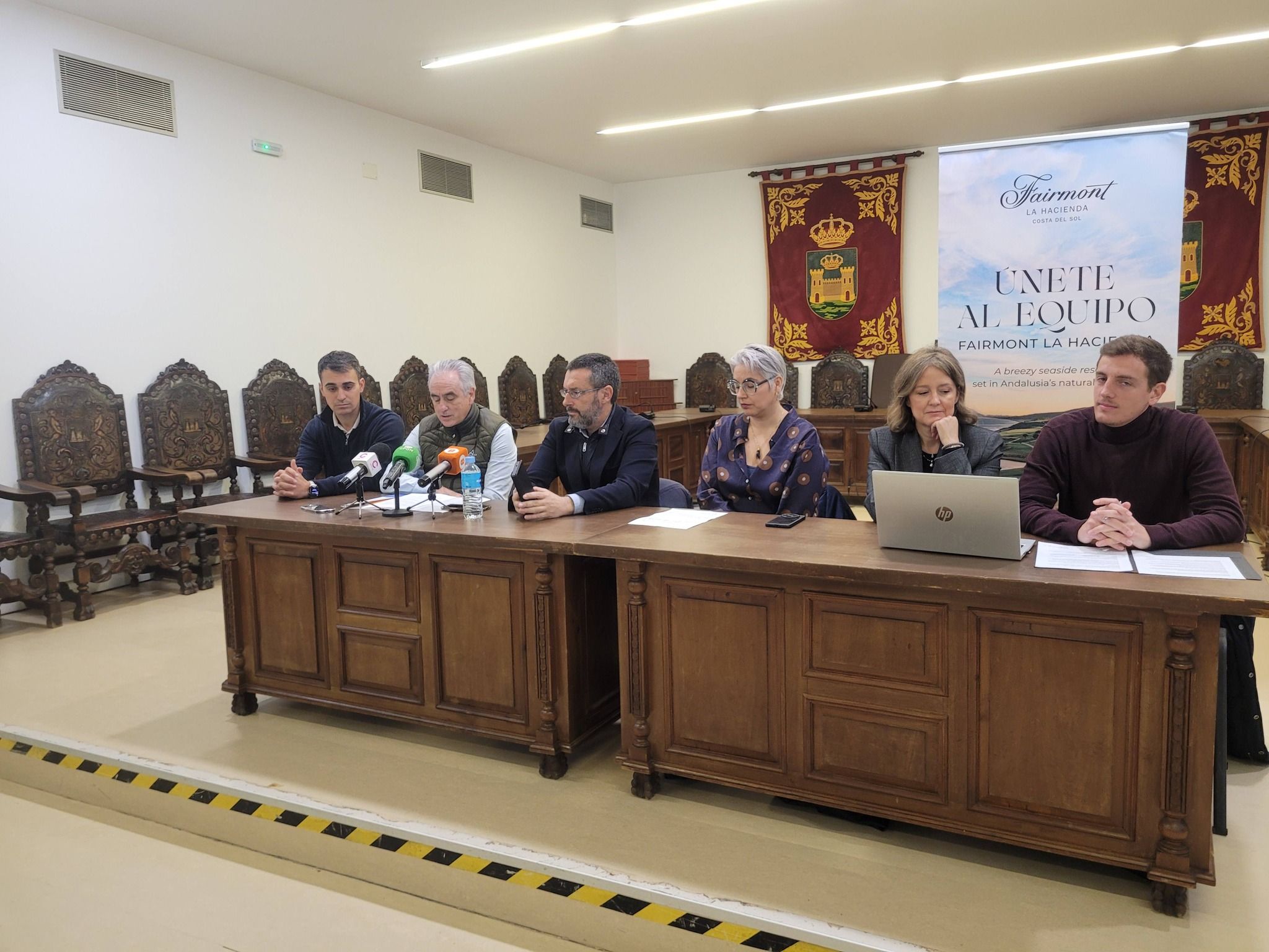 La Línea y Alcaidesa Marina crean una bolsa de empleo para unos 400 puestos de trabajo