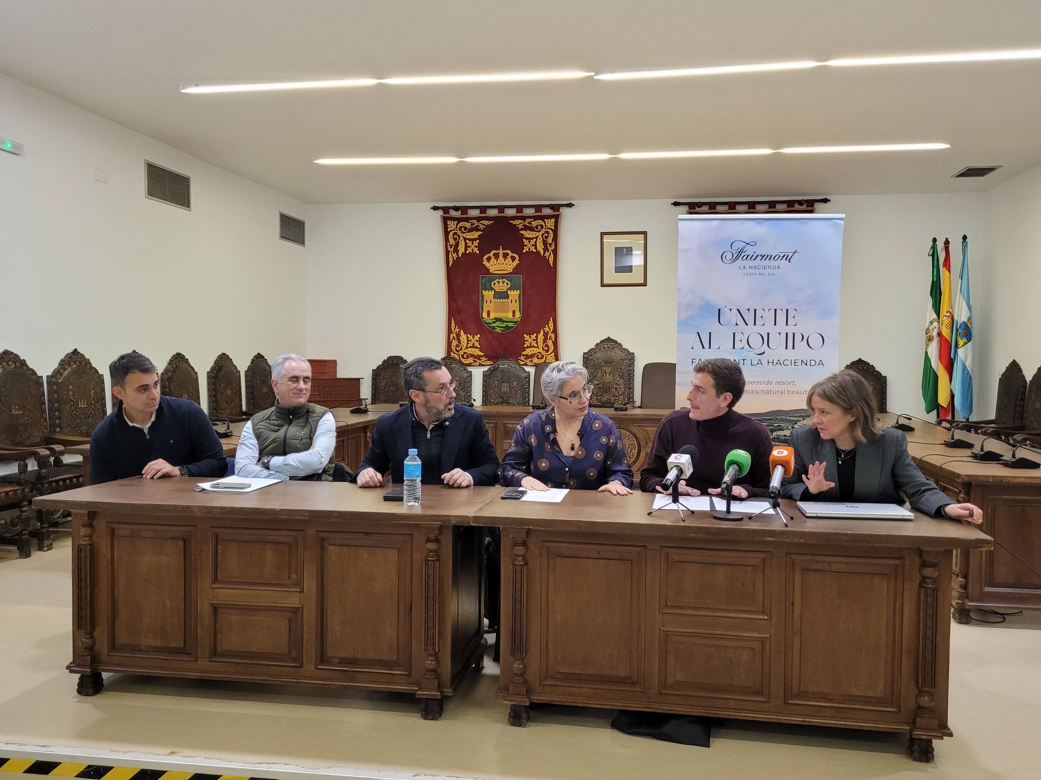 La Línea impulsa el empleo local con la colaboración con Fairmont La Hacienda y su II Feria de Reclutamiento