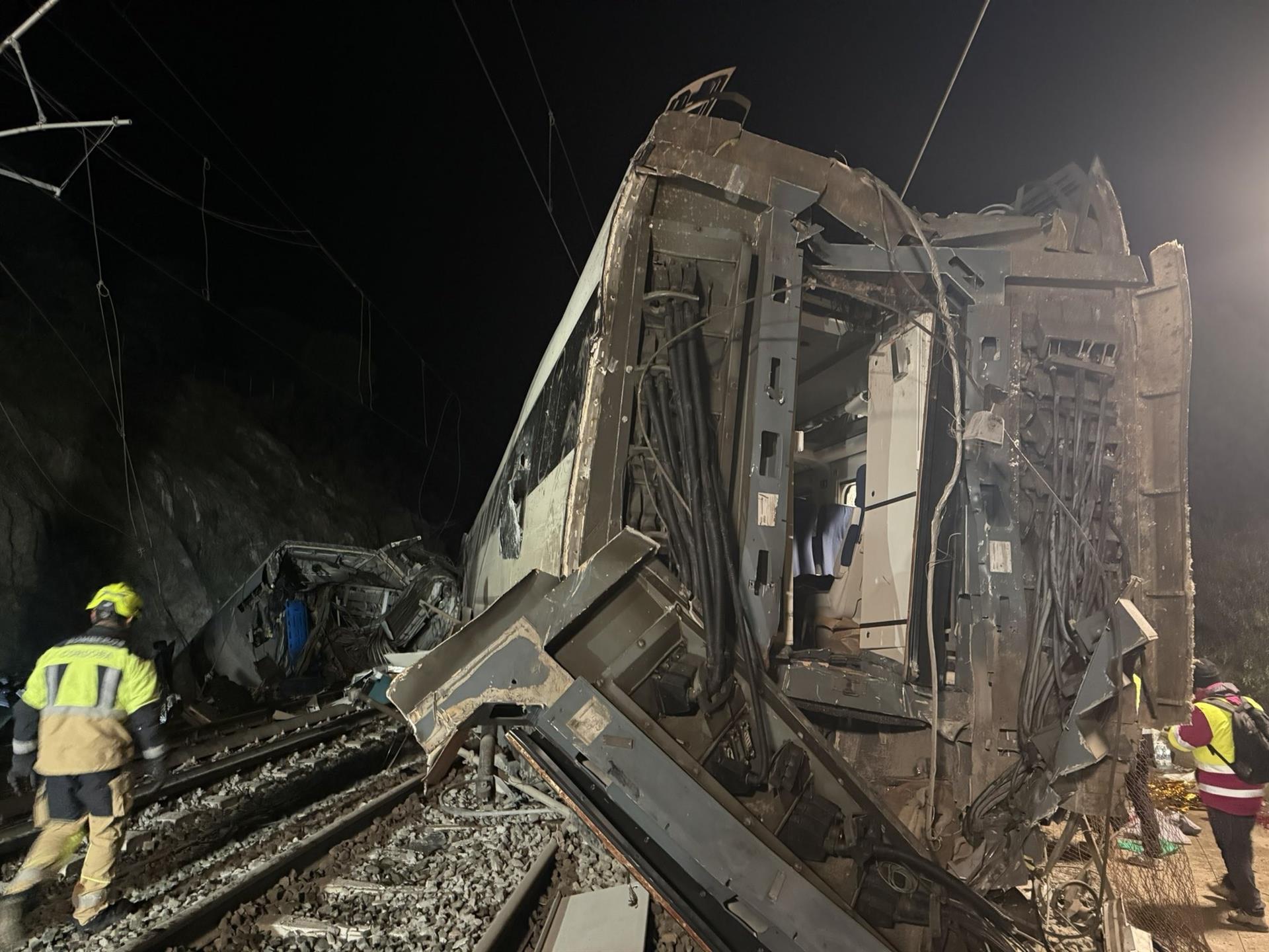 Cuarenta fallecidos y 41 personas ingresadas tras el grave accidente ferroviario en Adamuz