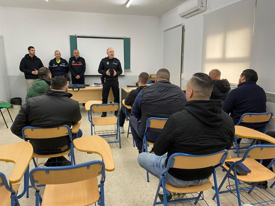 Convocado en Los Barrios el examen del Certificado Municipal de Aptitud para conductores de autotaxi