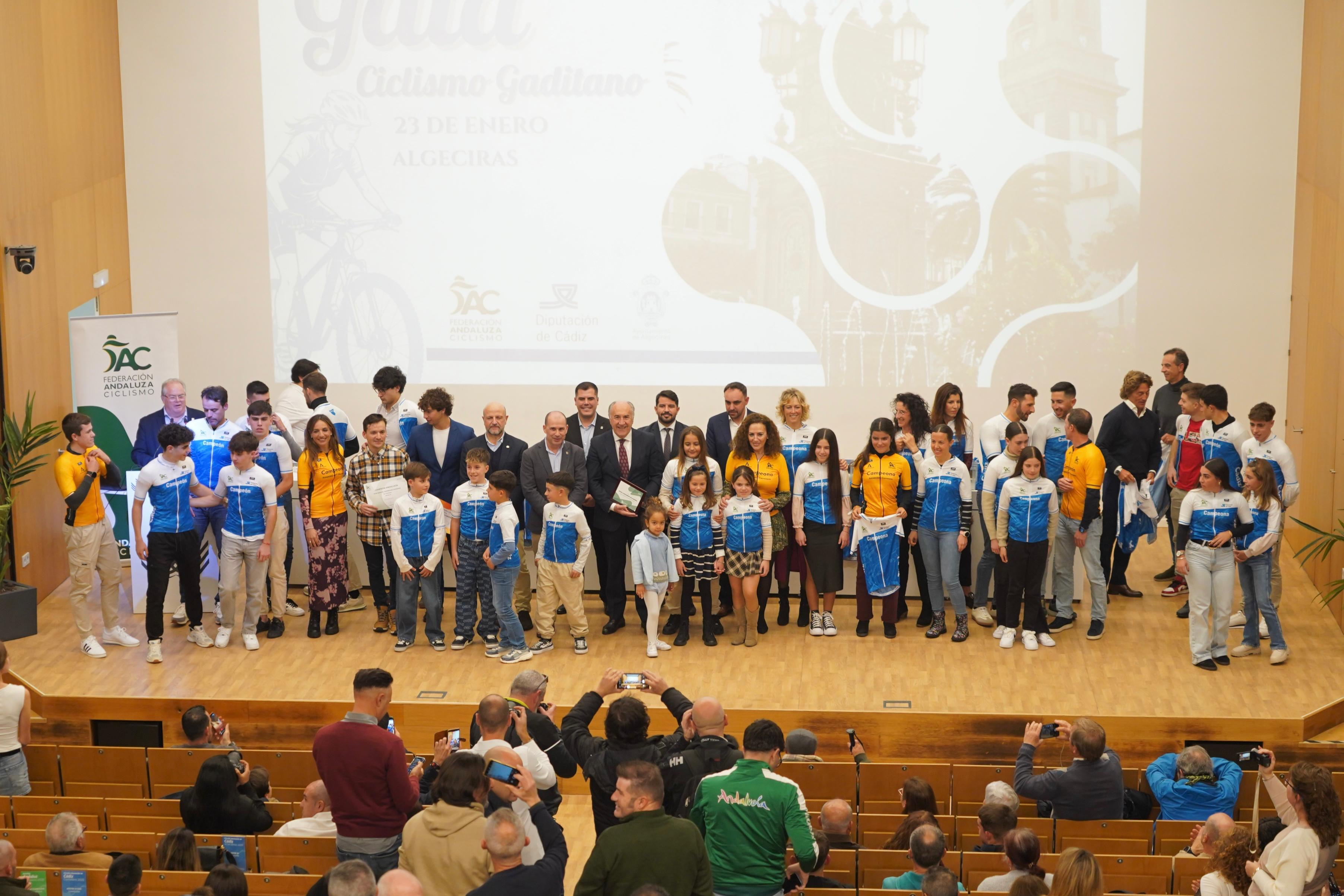 Algeciras acoge la Gala del Ciclismo de Cádiz 2025 con la entrega de 144 reconocimientos al deporte provincial