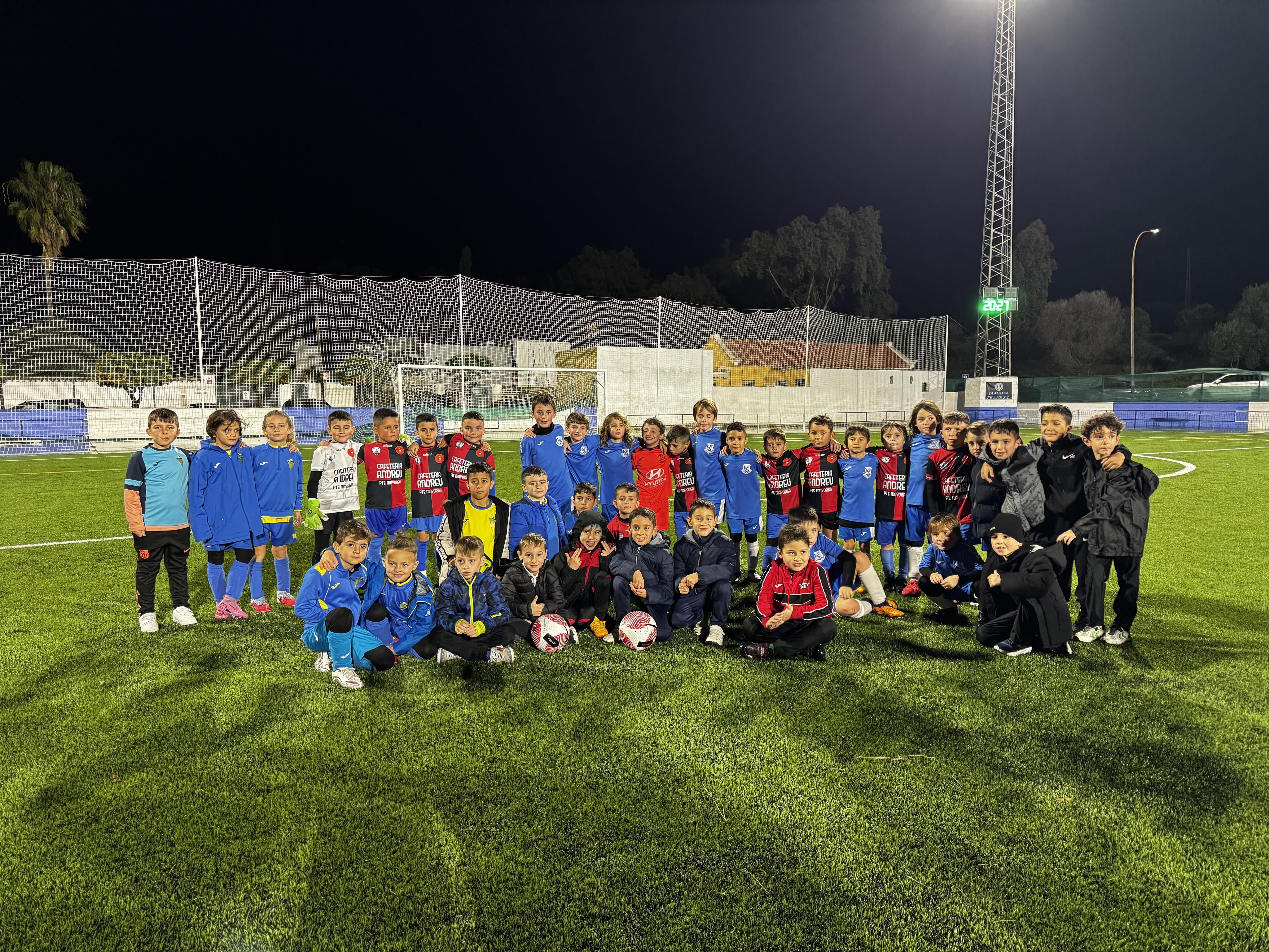 El Recreativo Puente Mayorga celebra una jornada de convivencia con un torneo prebenjamín