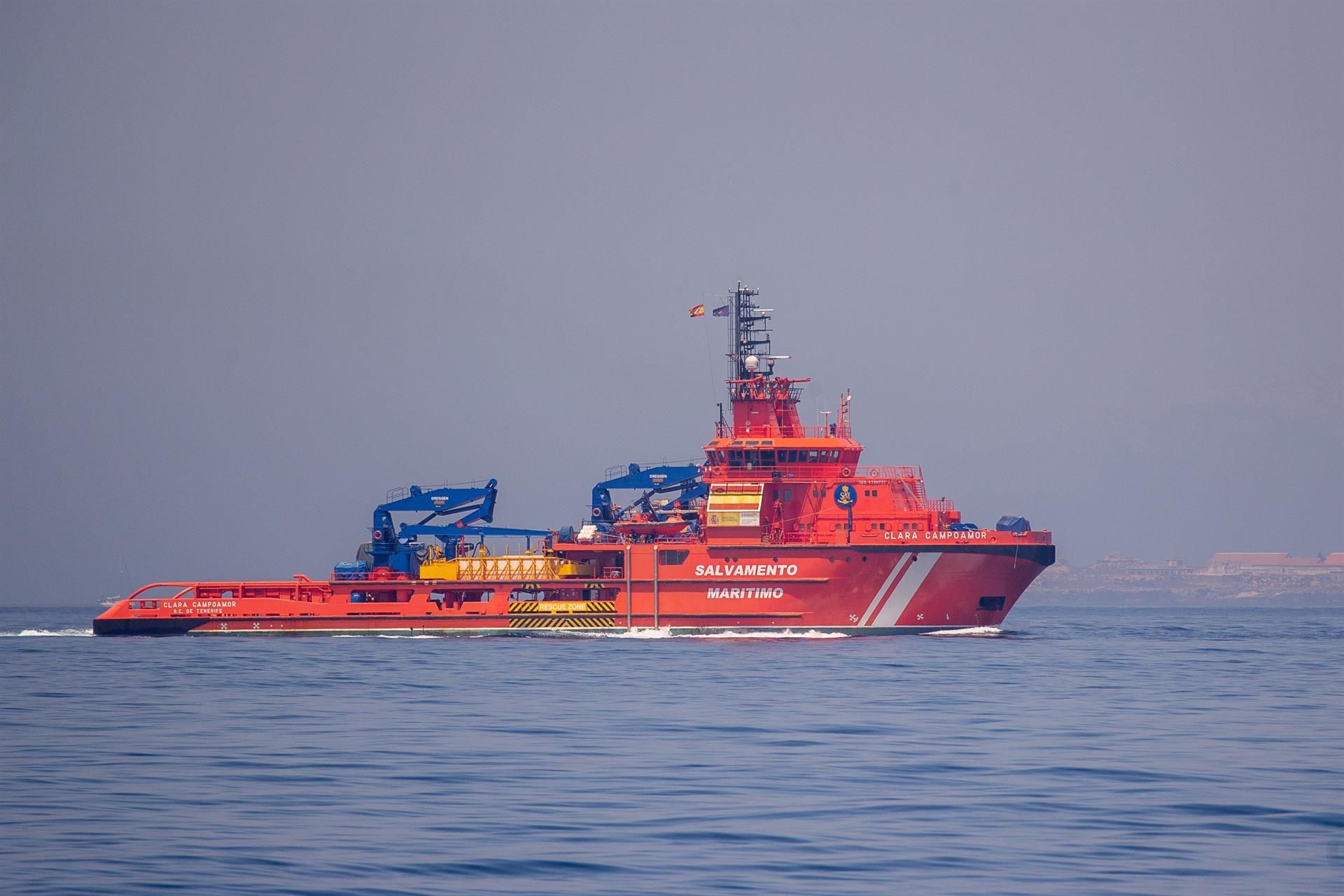 Buque Clara Campoamor. - SALVAMENTO MARITIMO. Paralizada la búsqueda del Chanquete IV en aguas de Algeciras por condiciones del mar Buque Clara Campoamor. - SALVAMENTO MARITIMO. Paralizada la búsqueda del Chanquete IV en aguas de Algeciras por condiciones del mar