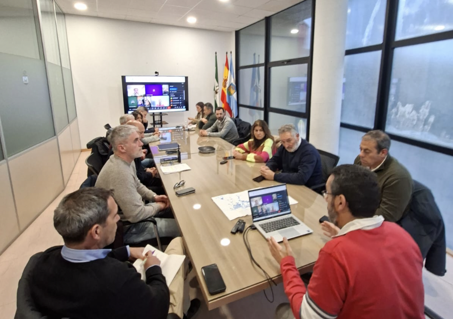 La Línea pone a disposición el Palacio de Congresos ante posibles desalojos