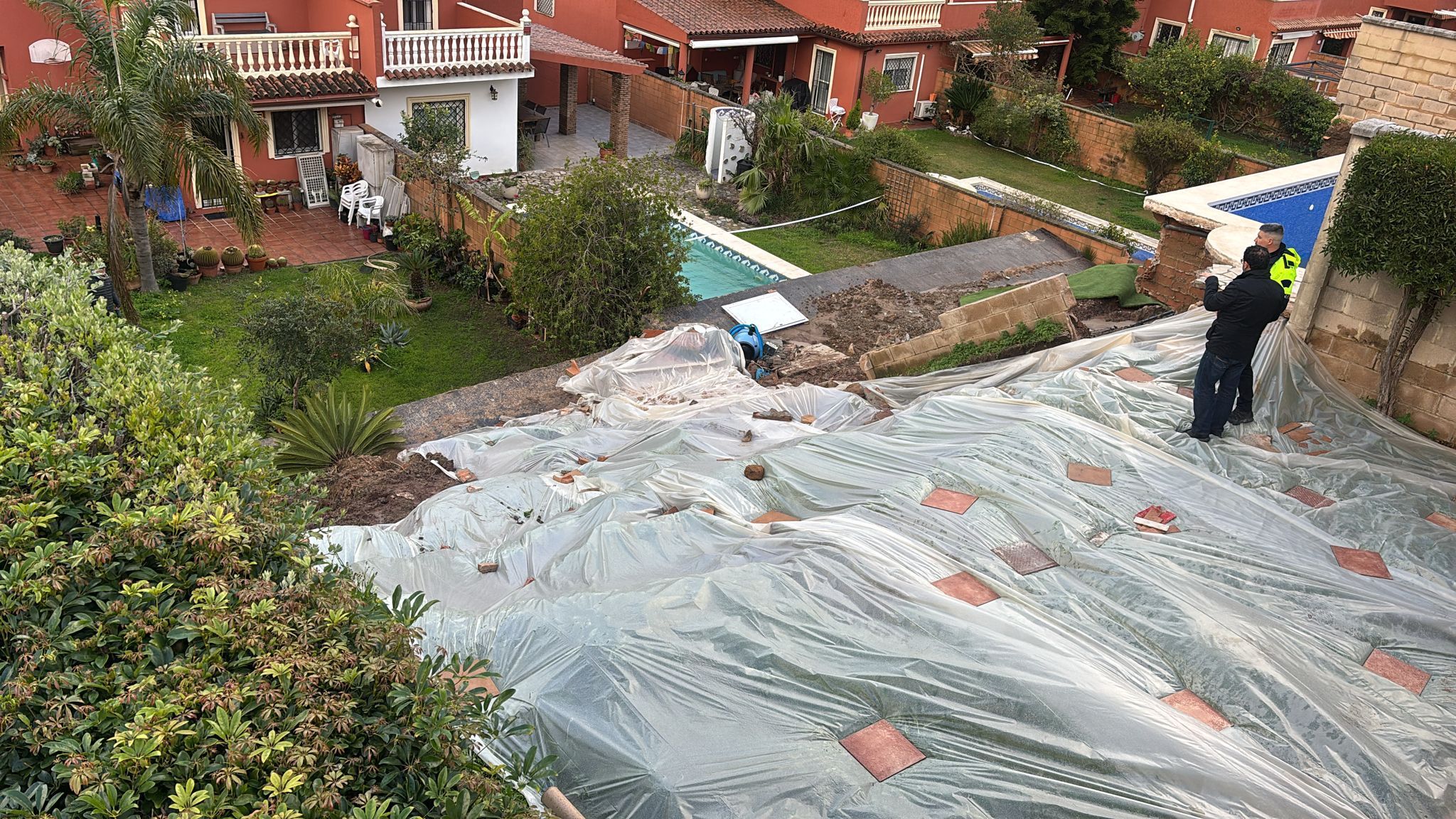 Algeciras ordena el desalojo de 14 viviendas en Chorrosquina por riesgo de colapso