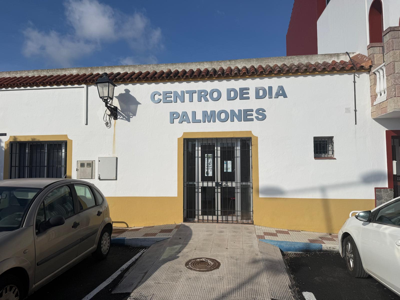 El Centro de Día de Palmones contará con servicio de peluquería: abierto el plazo para la adjudicación 