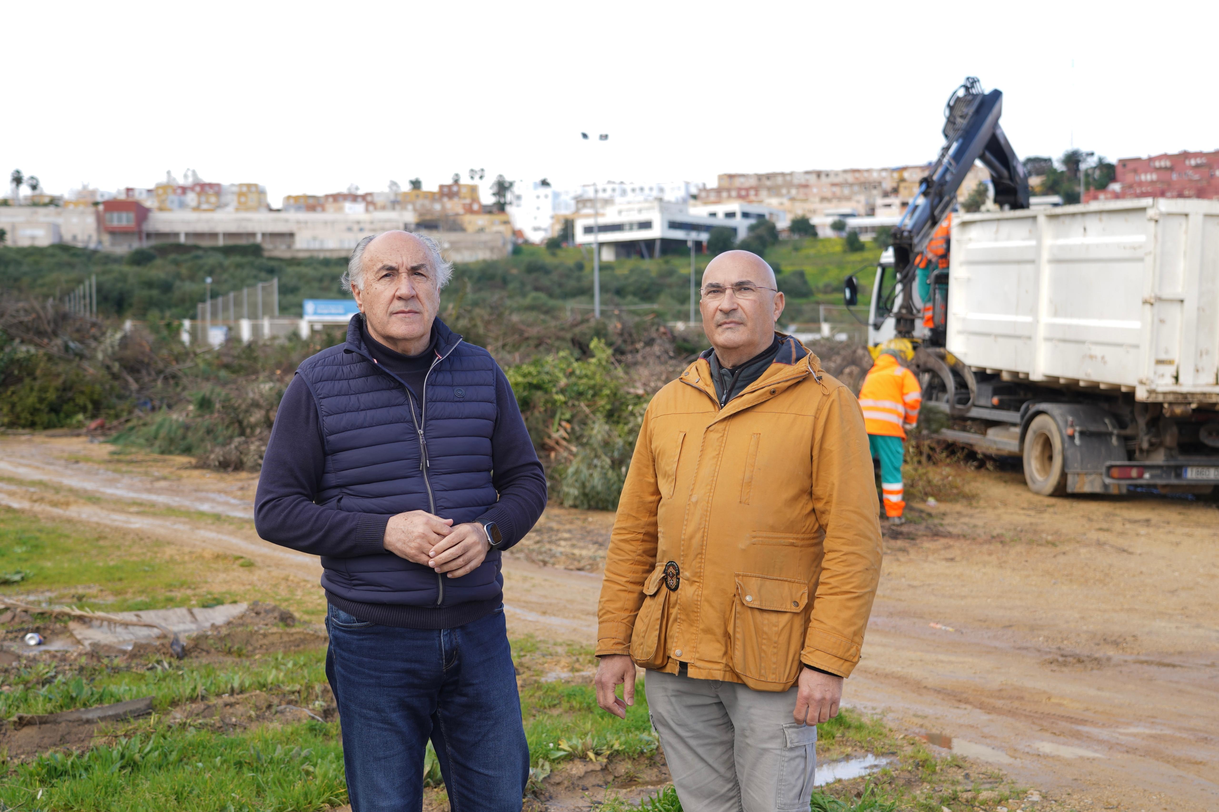Algeciras registra la caída de 200 toneladas de árboles y ramas por el temporal en una semana 