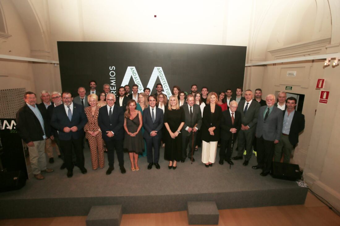 Foto de Familia de los premiados