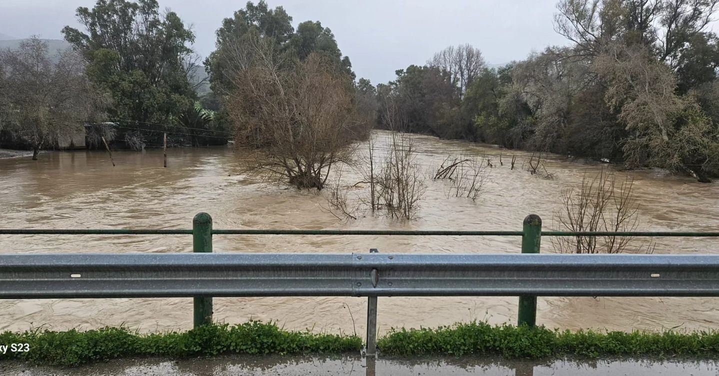 Imagen del Ayuntamiento. Jimena activa el nivel 1 del Plan Municipal de Emergencias ante la crecida del río Guadiaro Imagen del Ayuntamiento. Jimena activa el nivel 1 del Plan Municipal de Emergencias ante la crecida del río Guadiaro