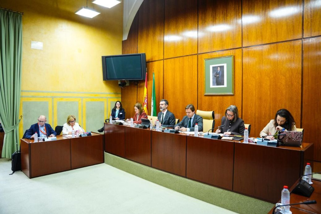 La Junta destina casi 1.000 millones de euros al sector primario y actuaciones hídricas tras las borrascas La Junta destina casi 1.000 millones de euros al sector primario y actuaciones hídricas tras las borrascas