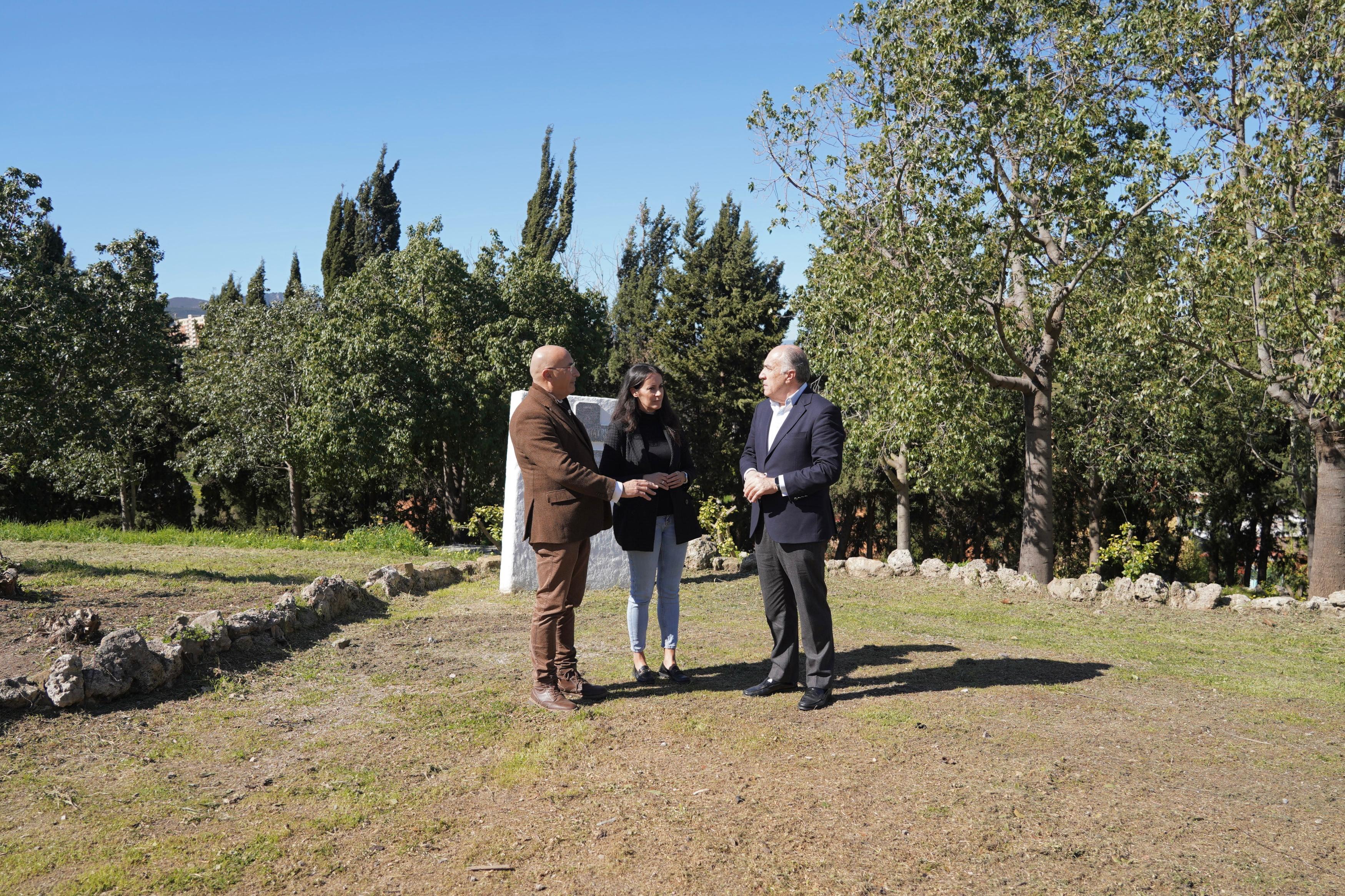 Landaluce anuncia una inversión de medio millón de euros para la mejora del parque del Cortijo Vides