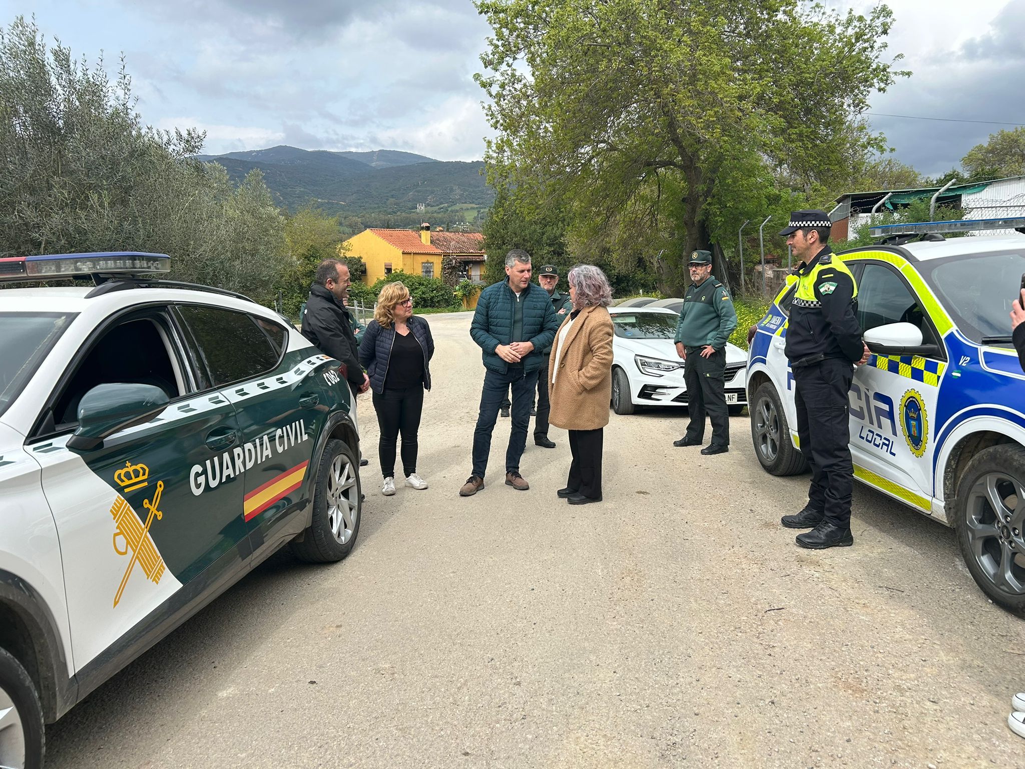 El Gobierno informa a los alcaldes de Jimena y Tesorillo sobre las ayudas por los temporales El Gobierno informa a los alcaldes de Jimena y Tesorillo sobre las ayudas por los temporales