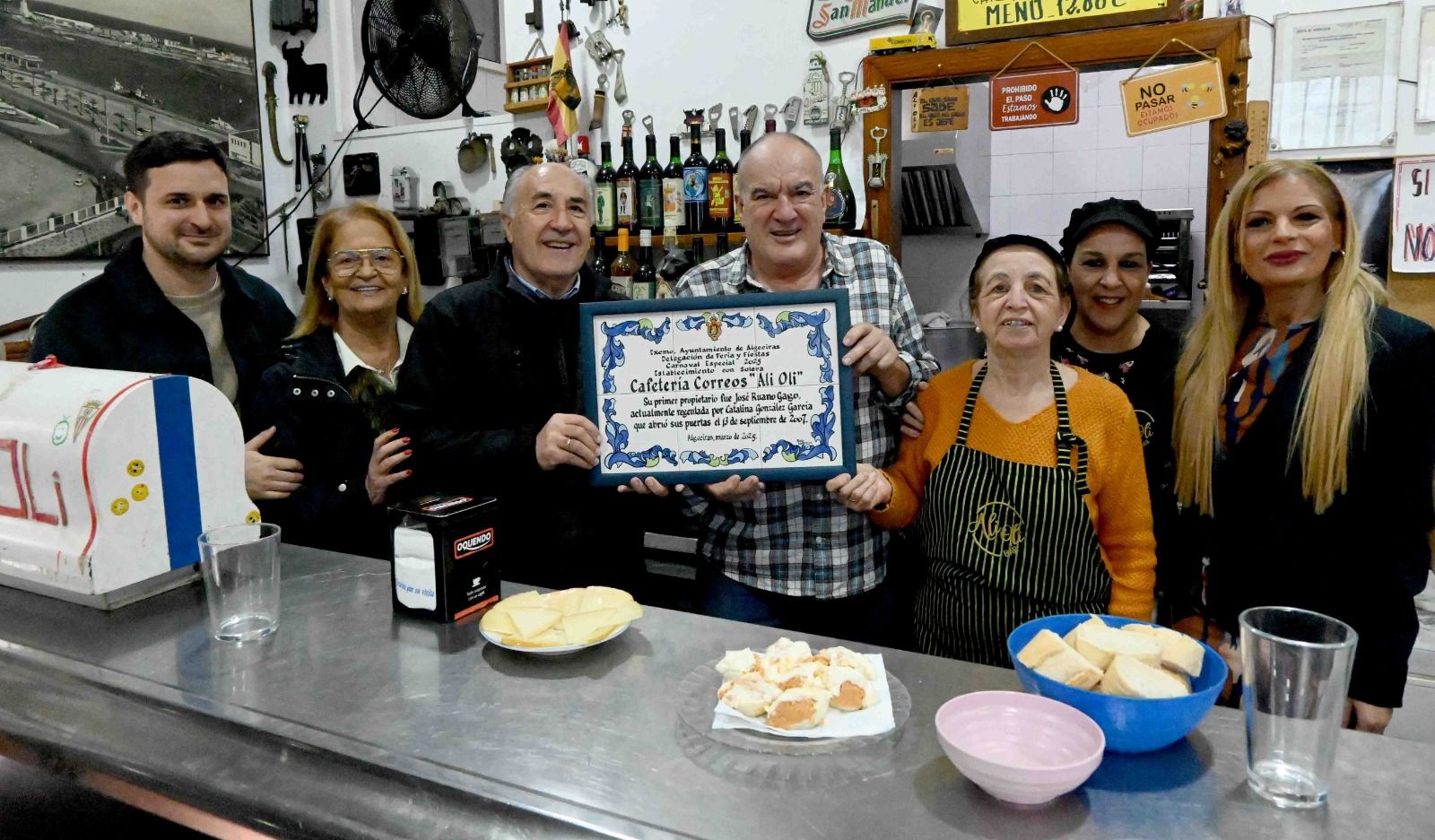 La cafetería 'Ali Oli', reconocido como 'Establecimiento con Solera' de Algeciras La cafetería 'Ali Oli', reconocido como 'Establecimiento con Solera' de Algeciras