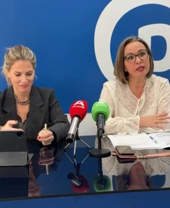 Mestre y González destacan la inversión de más de 95 millones de la Junta en La Línea durante la legislatura Mestre y González destacan la inversión de más de 95 millones de la Junta en La Línea durante la legislatura