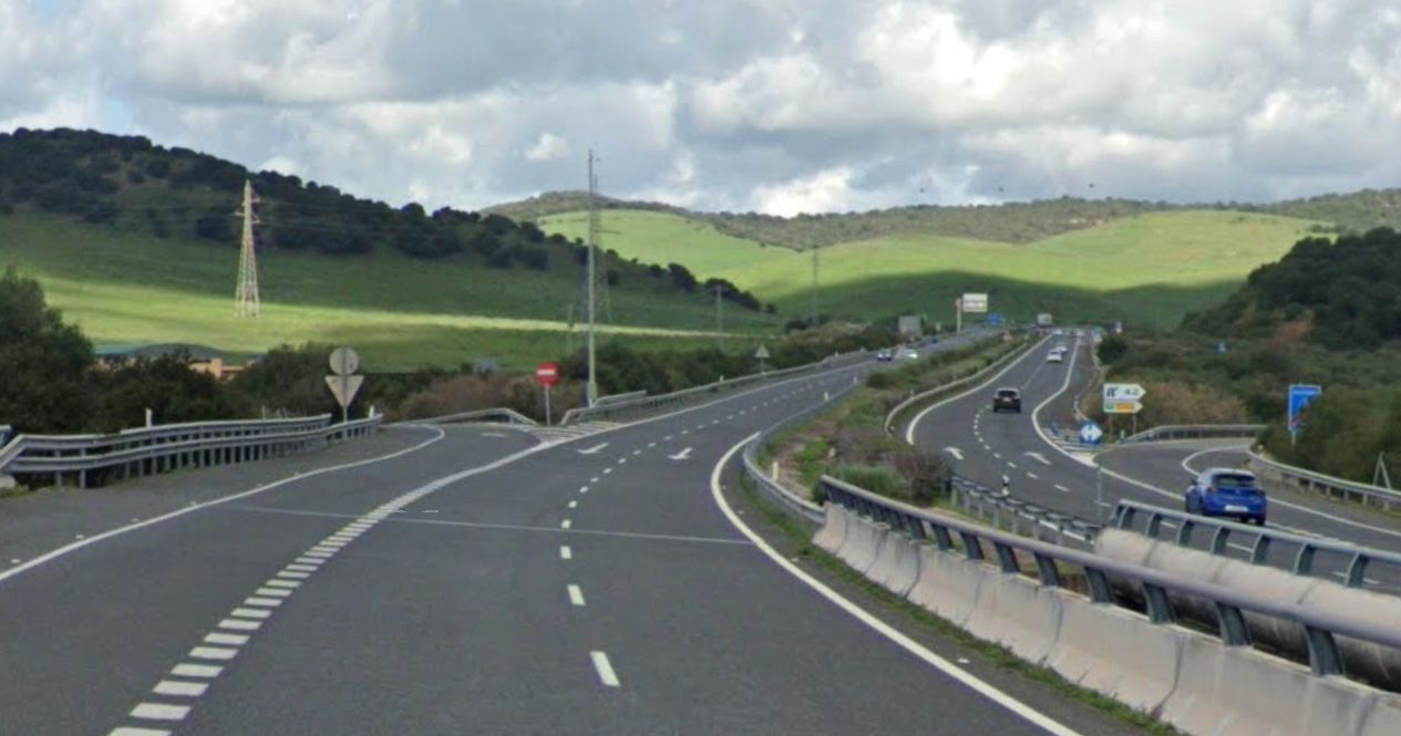 La Guardia Civil investiga al conductor de un turismo que circulaba a 184 km/h por la Jerez-Los Barrios