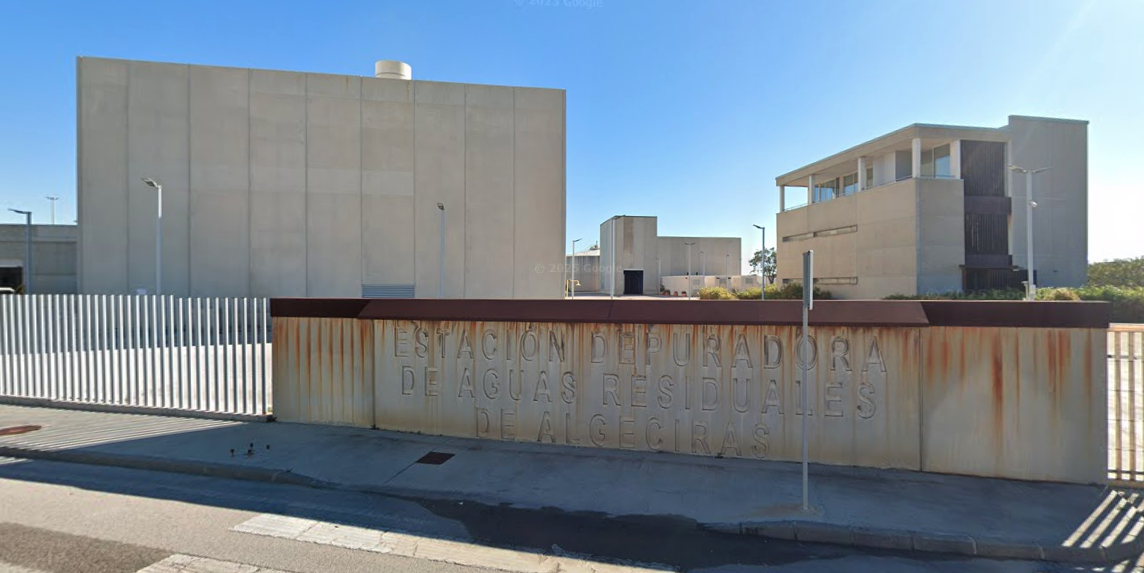 EDAR de Algeciras, ubicada en el muelle Isla Verde. Google Maps. CCOO traslada a Inspección de Trabajo la falta de prevención de riesgos laborales en la EDAR de Algeciras