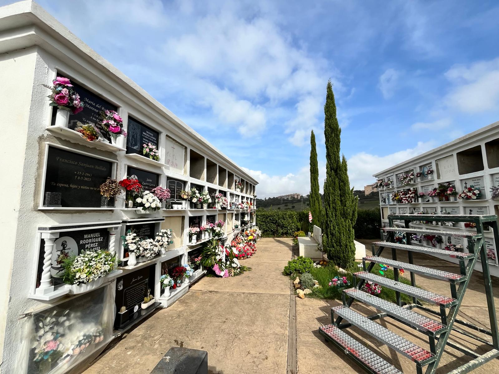 La avería del horno crematorio de Botafuegos obliga a trasladar cremaciones de Algeciras a otros municipios. Foto: F.M. 