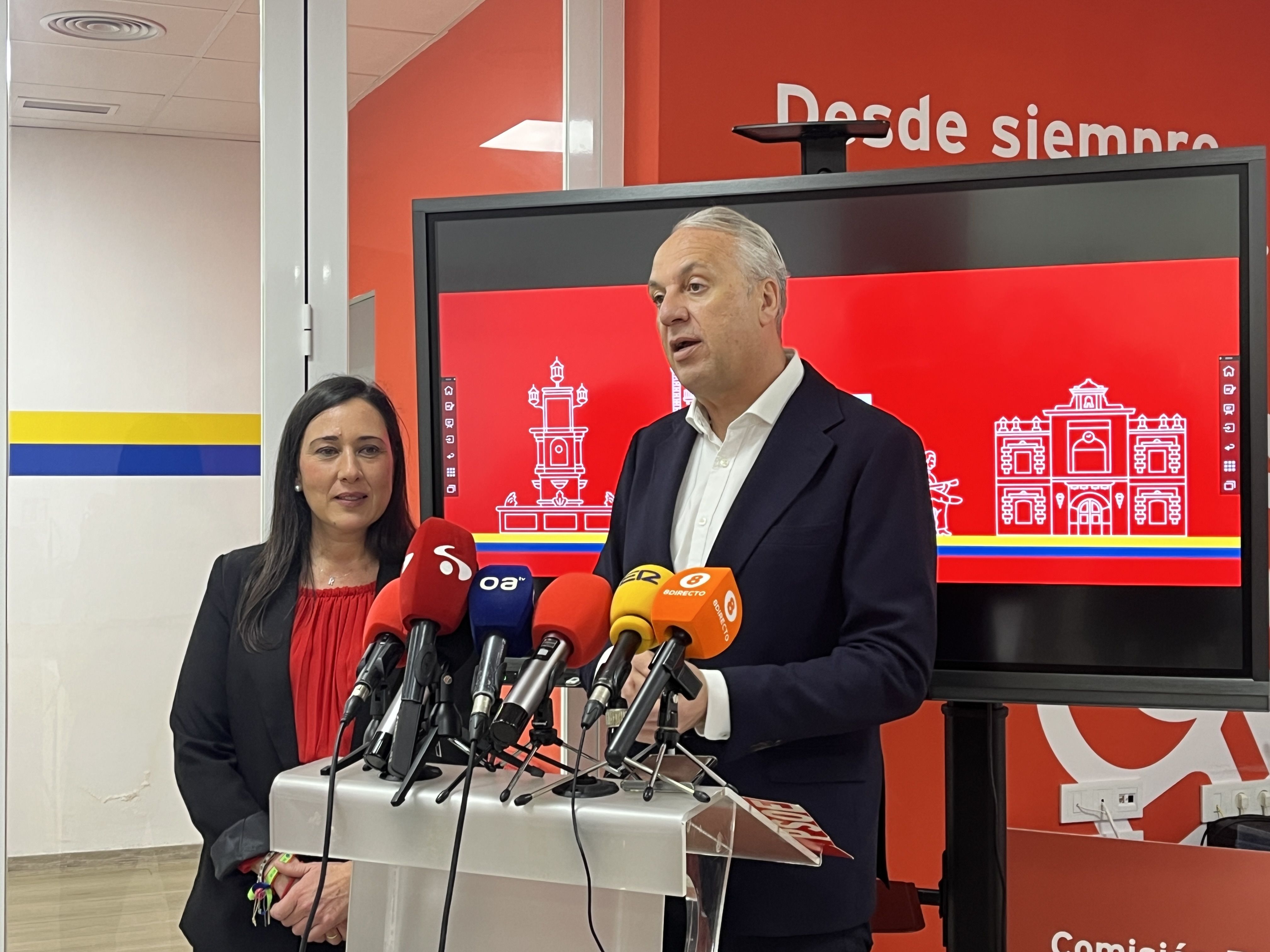 Ruiz Boix asegura que si no fuera por el Gobierno de España no habría inversiones en Algeciras