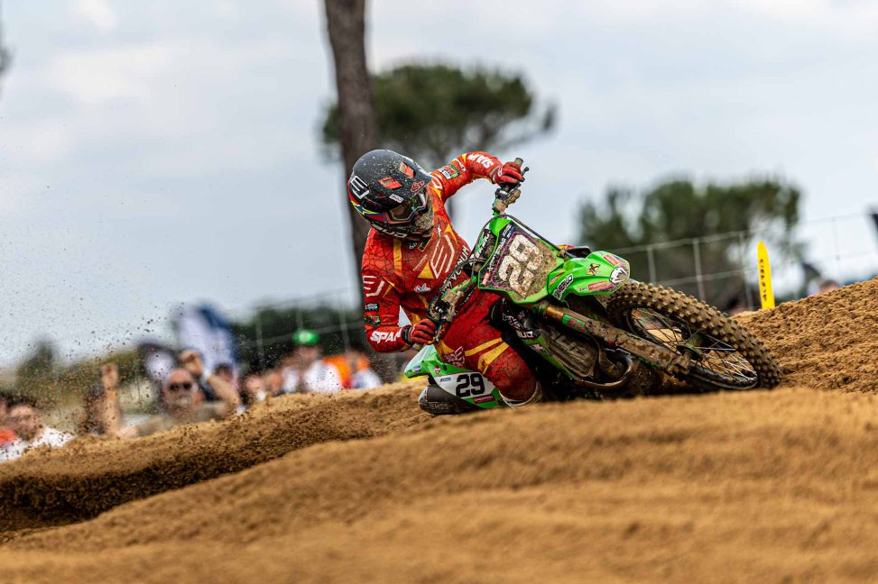 Fran García “Carbonero” lidera el Europeo EMX250 tras imponerse en Almonte