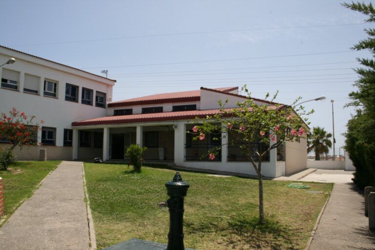 CEIP Santa Rita (Campamento) - El AMPA de Campamento alerta de la falta de limpieza en colegios ante el aumento de gastroenteritis CEIP Santa Rita (Campamento) - El AMPA de Campamento alerta de la falta de limpieza en colegios ante el aumento de gastroenteritis