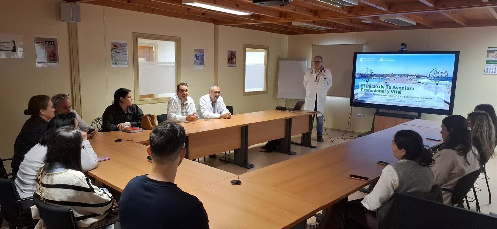 Los centros sanitarios del Campo de Gibraltar celebran jornadas de puertas abiertas para los futuros residentes