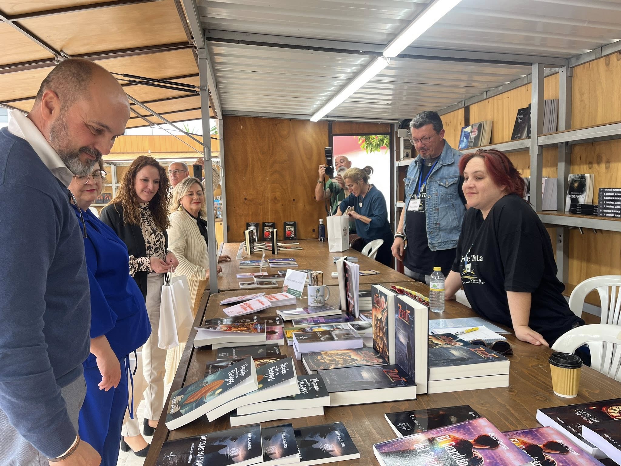 Arranca la Feria del Libro de Los Barrios con una apuesta por los escritores locales. Foto: B.J.