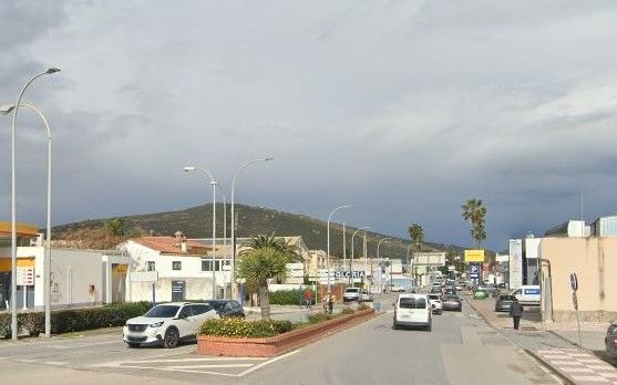 Movilidad Urbana de La Línea regula el tráfico en la carretera del Cementerio por las obras del nuevo colector 2