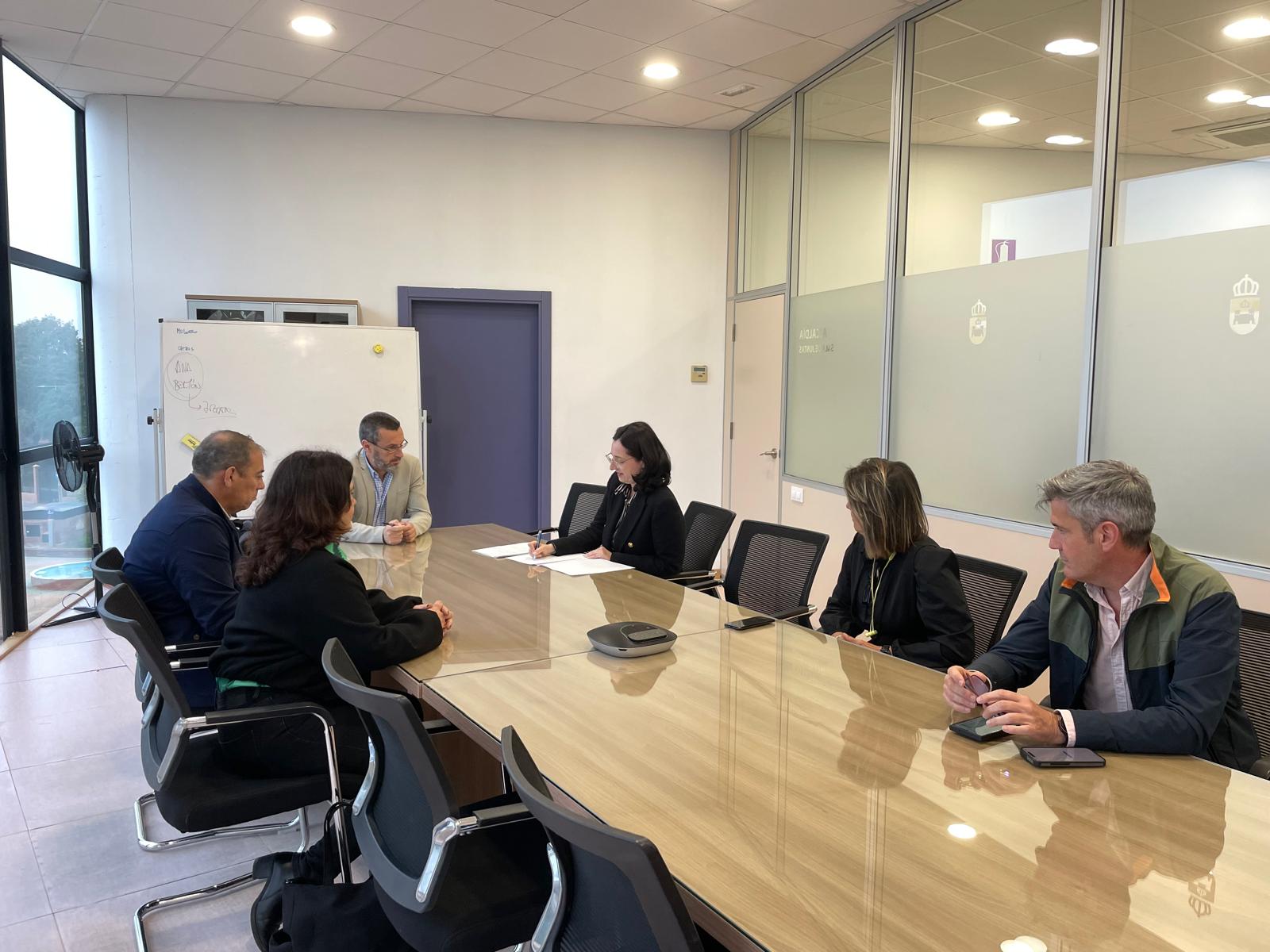 La Línea inicia los trámites para contar con 260.000 metros cuadrados de suelo para viviendas y naves industriales 