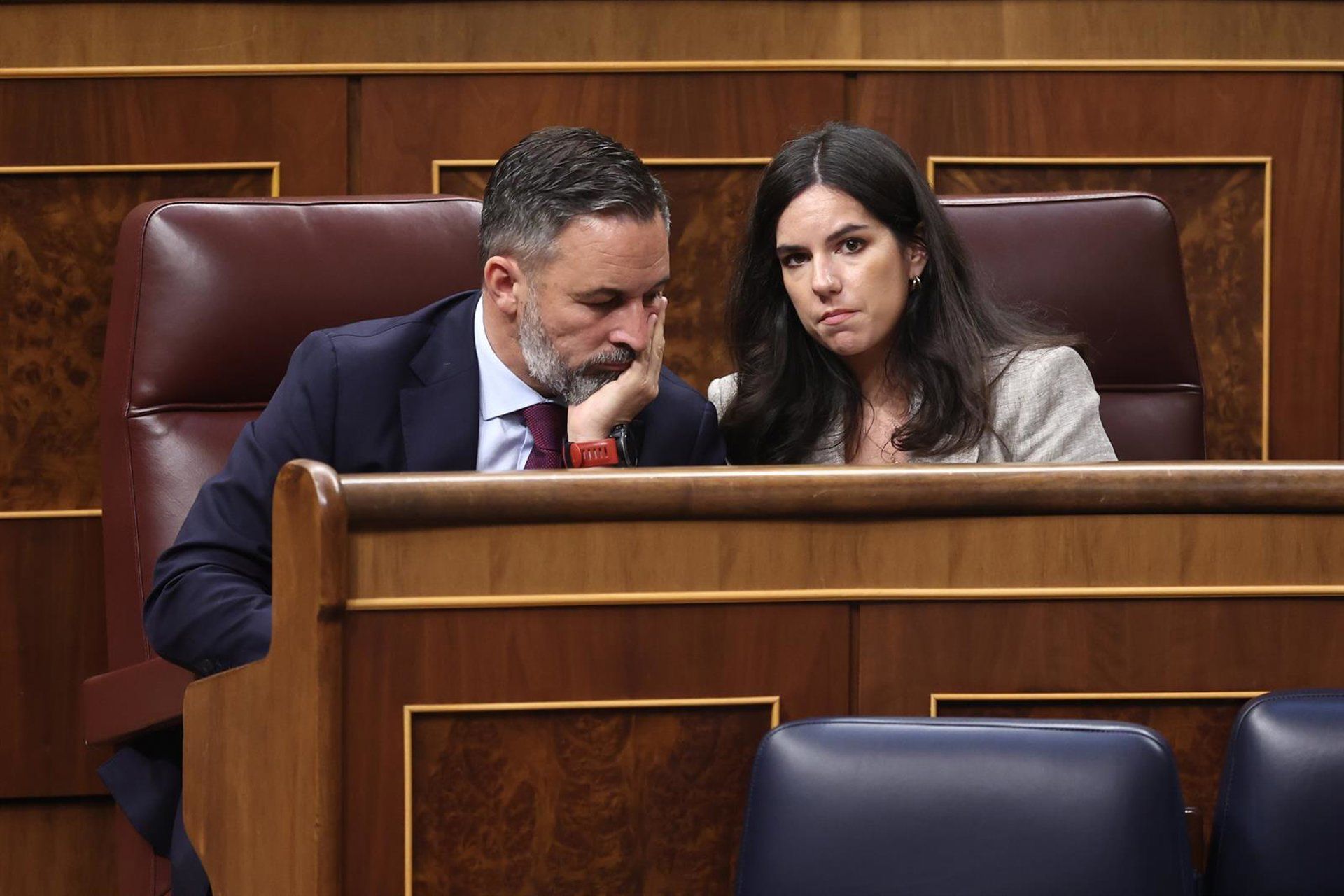 El presidente de Vox, Santiago Abascal, y la portavoz de Vox en el Congreso, Pepa Millán - Eduardo Parra - Europa Press
