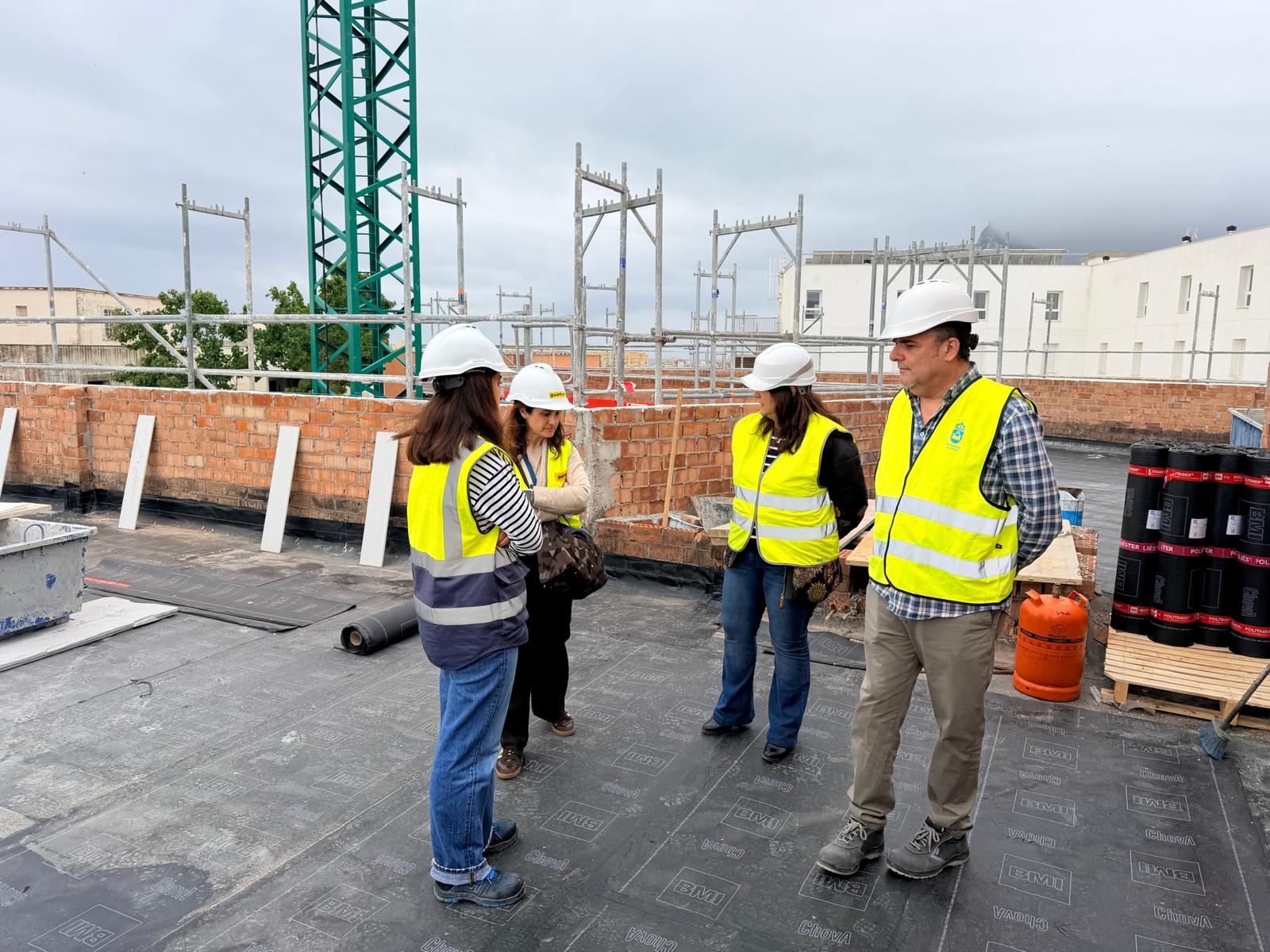 La Línea prevé la finalización de las obras del centro de atención a personas sin hogar en julio