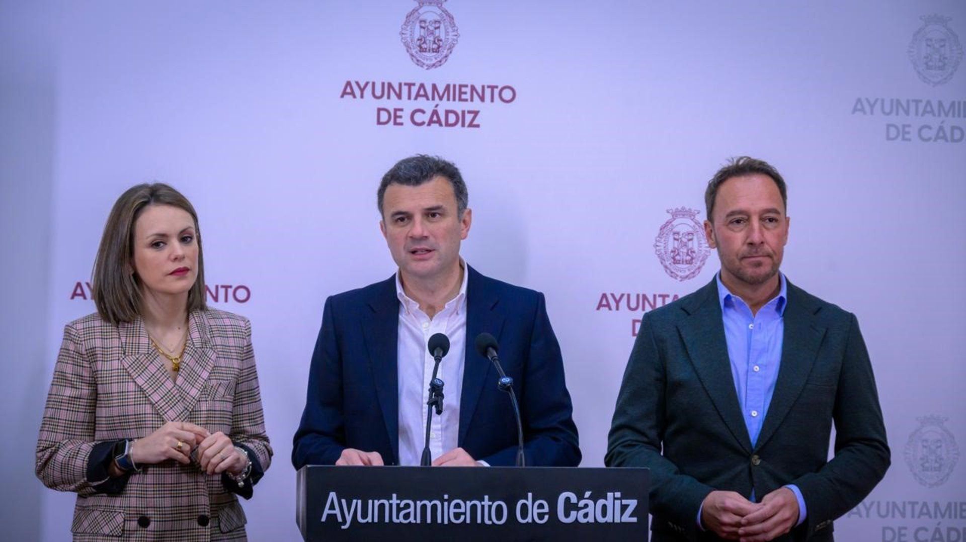 Cádiz anulará los homenajes a Juan Carlos Aragón y pedirá revisar el nombre del colegio denominado en su honor